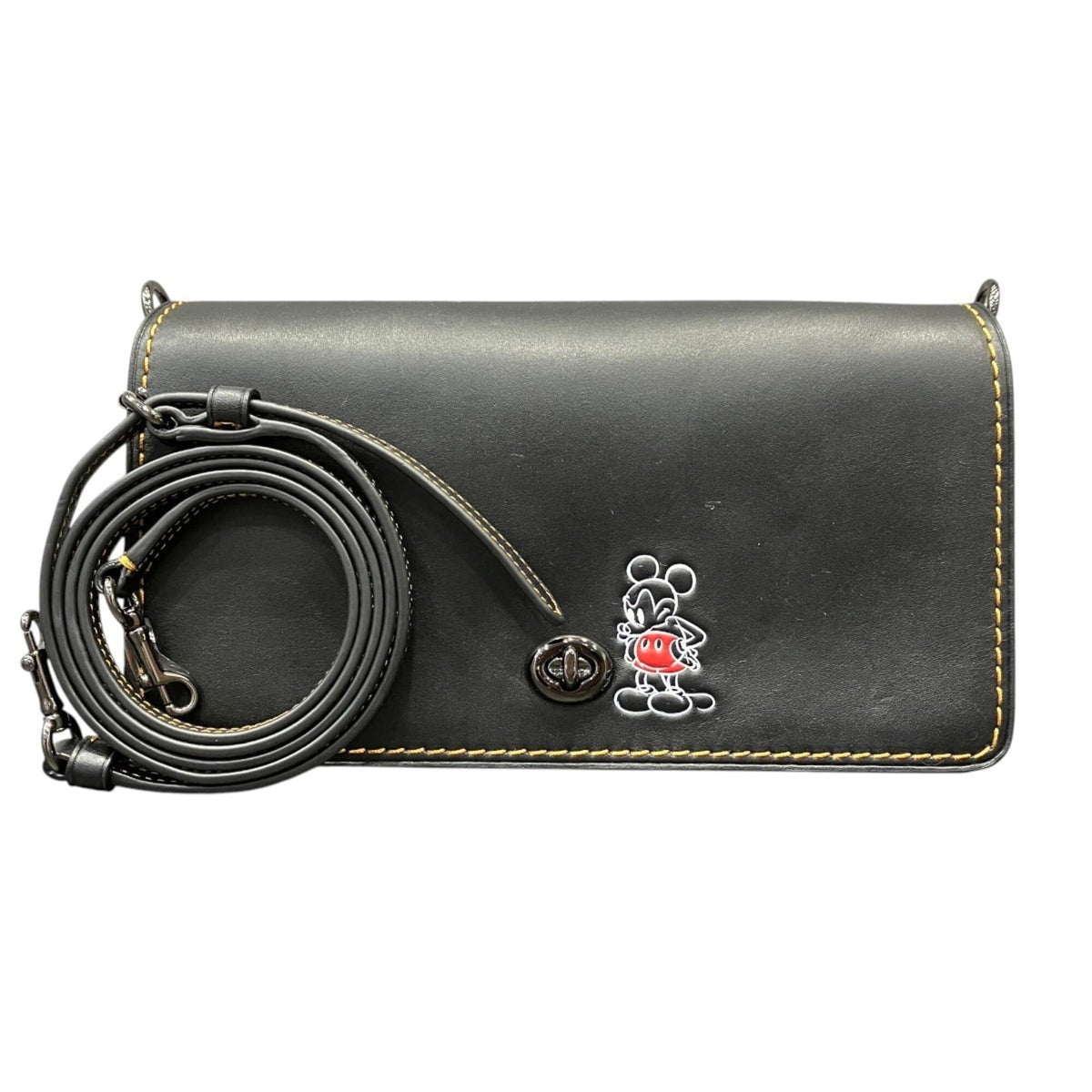 Coach Black Leather Shoulder Bag (Pre-Owned)