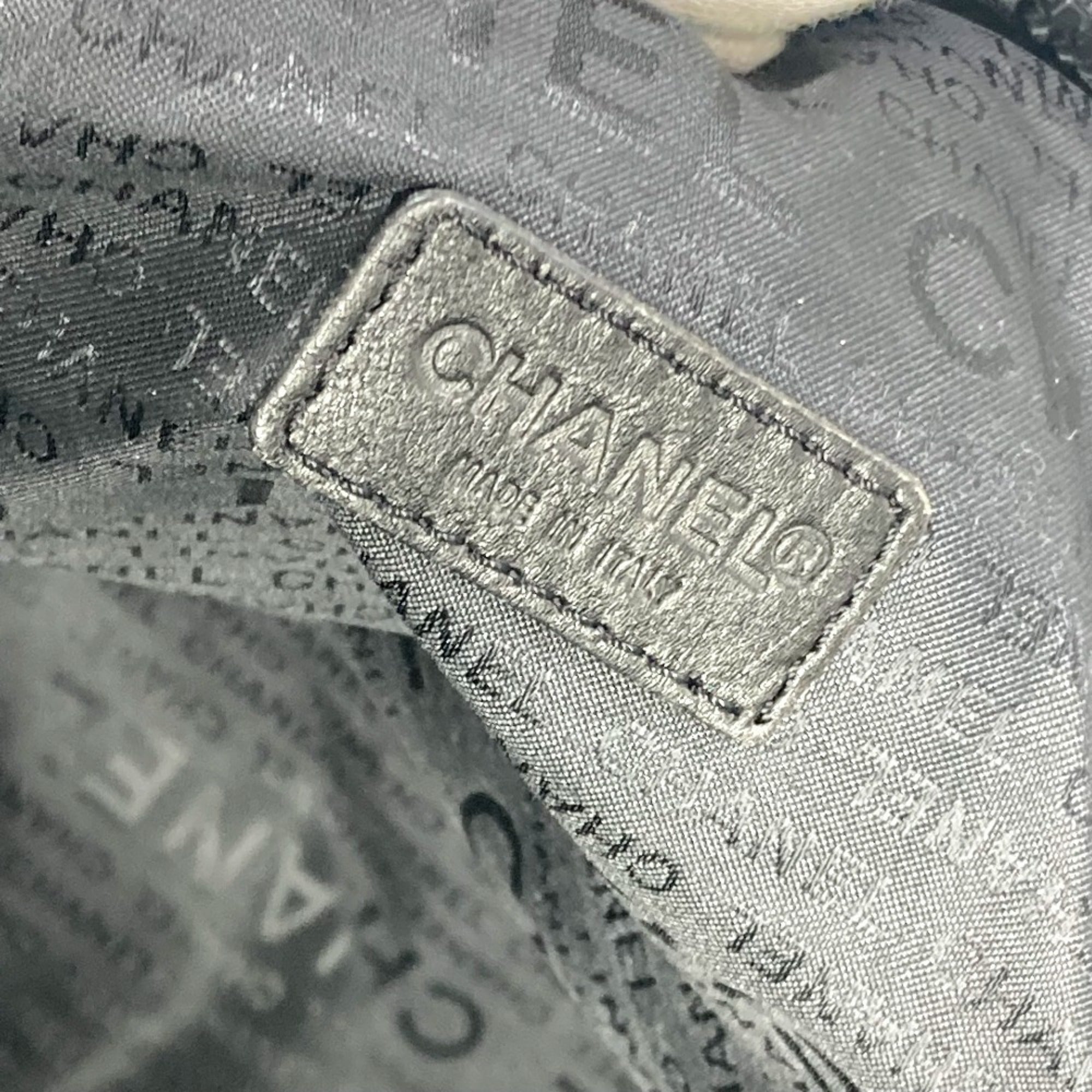 Chanel Black Nylon Boston Bag Shoulder Bag (Pre-Owned)