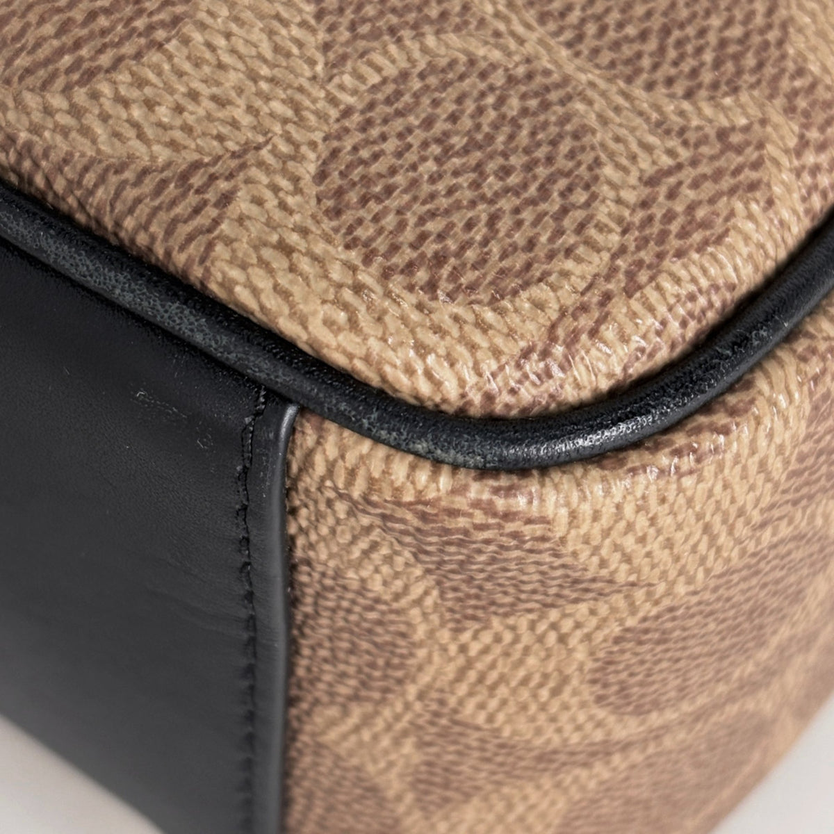 Coach Signature Black Brown Signature Line Leather Shoulder Bag (Pre-Owned)