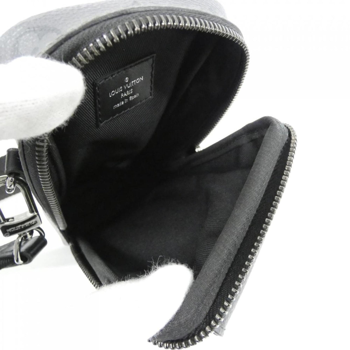 Louis Vuitton Black Coated Canvas Handbag Pouch Shoulder Bag (Pre-Owned)