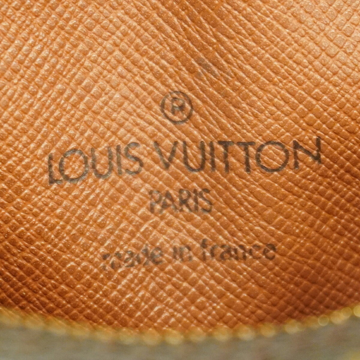 Louis Vuitton Brown Shoulder Bag (Pre-Owned)