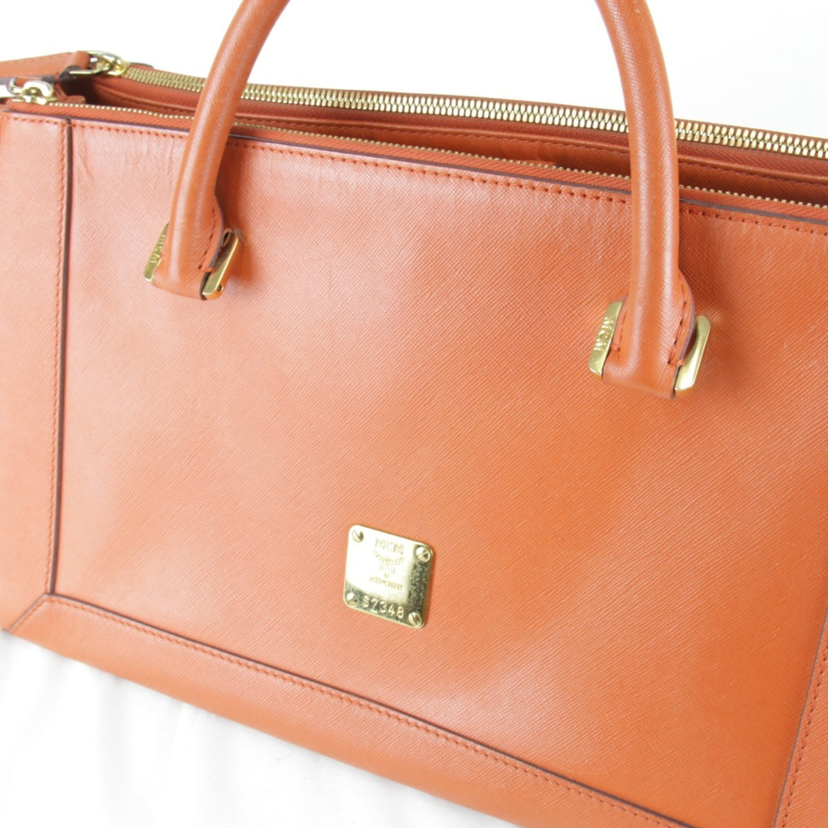 Mcm Orange Leather Shoulder Bag (Pre-Owned)