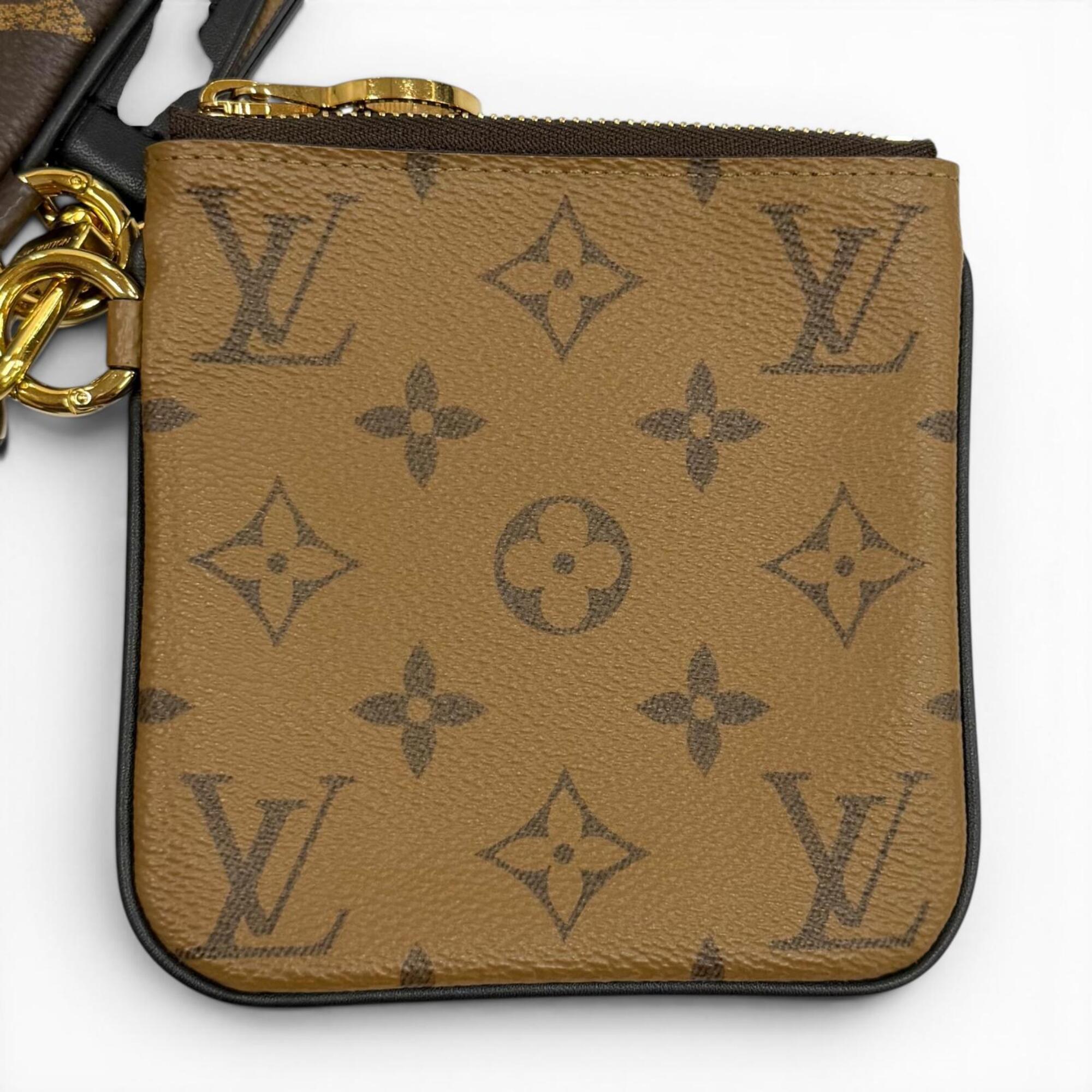 Louis Vuitton Brown Leather Pochette (Pre-Owned)