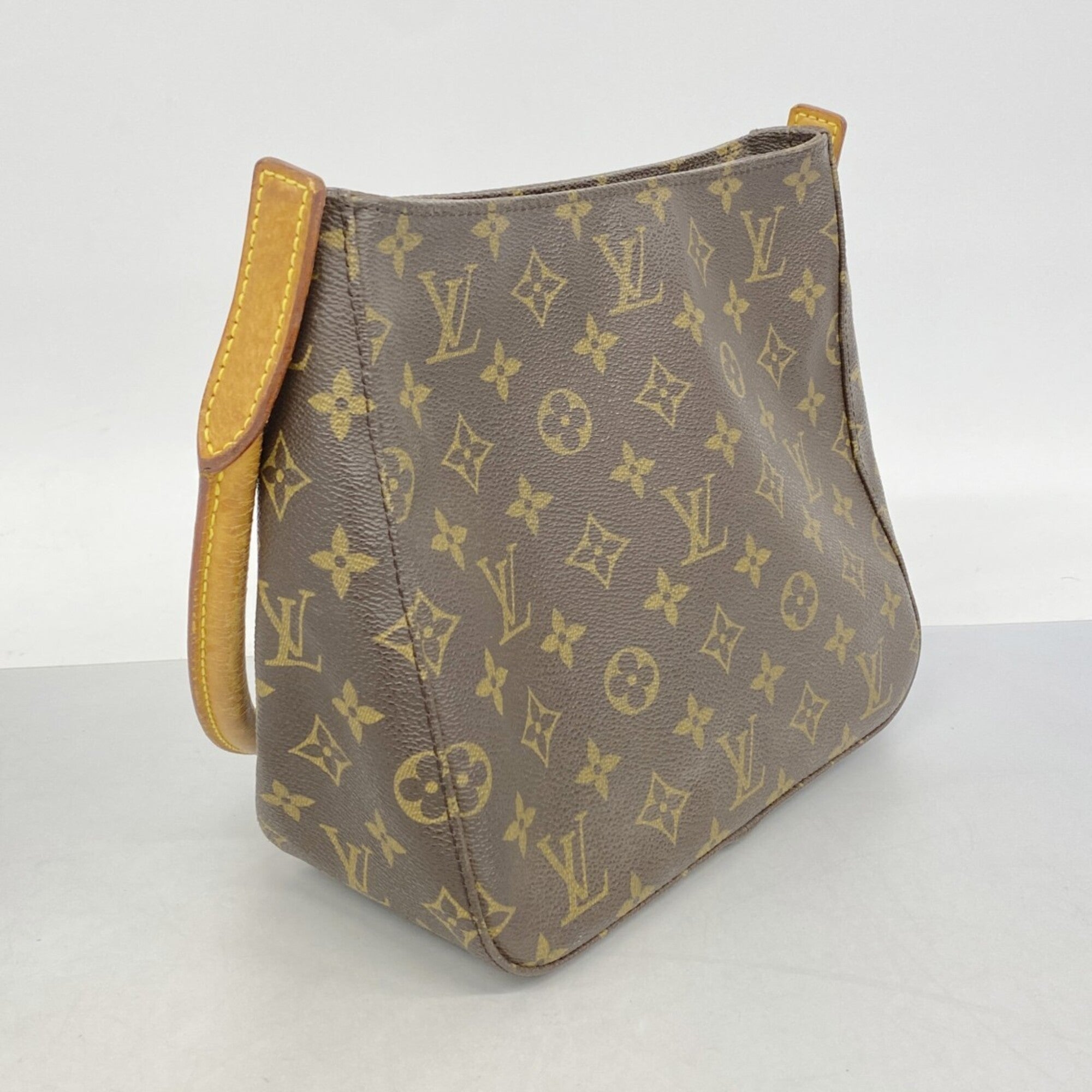 Louis Vuitton Brown Shoulder Bag (Pre-Owned)