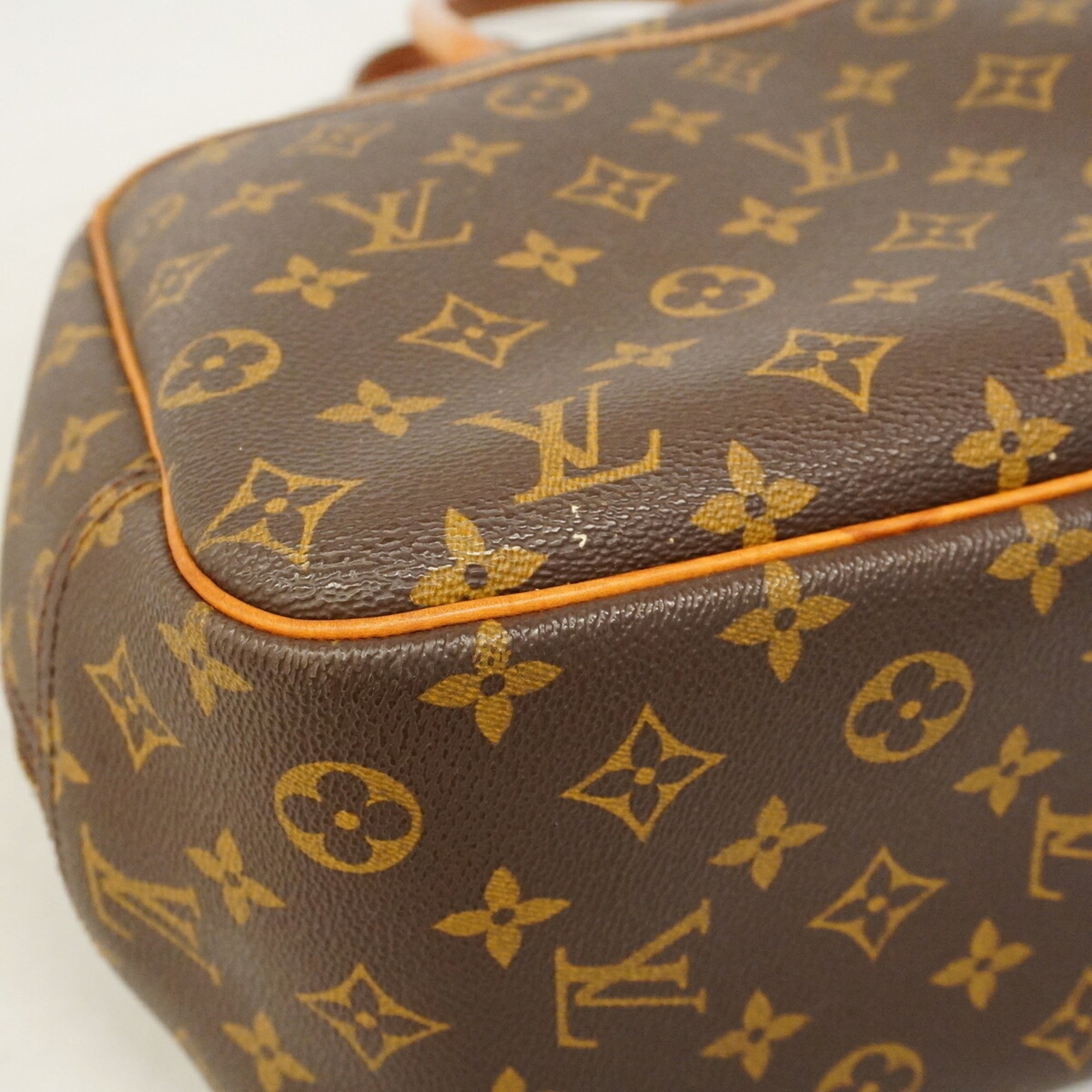 Louis Vuitton Brown Handbag (Pre-Owned)