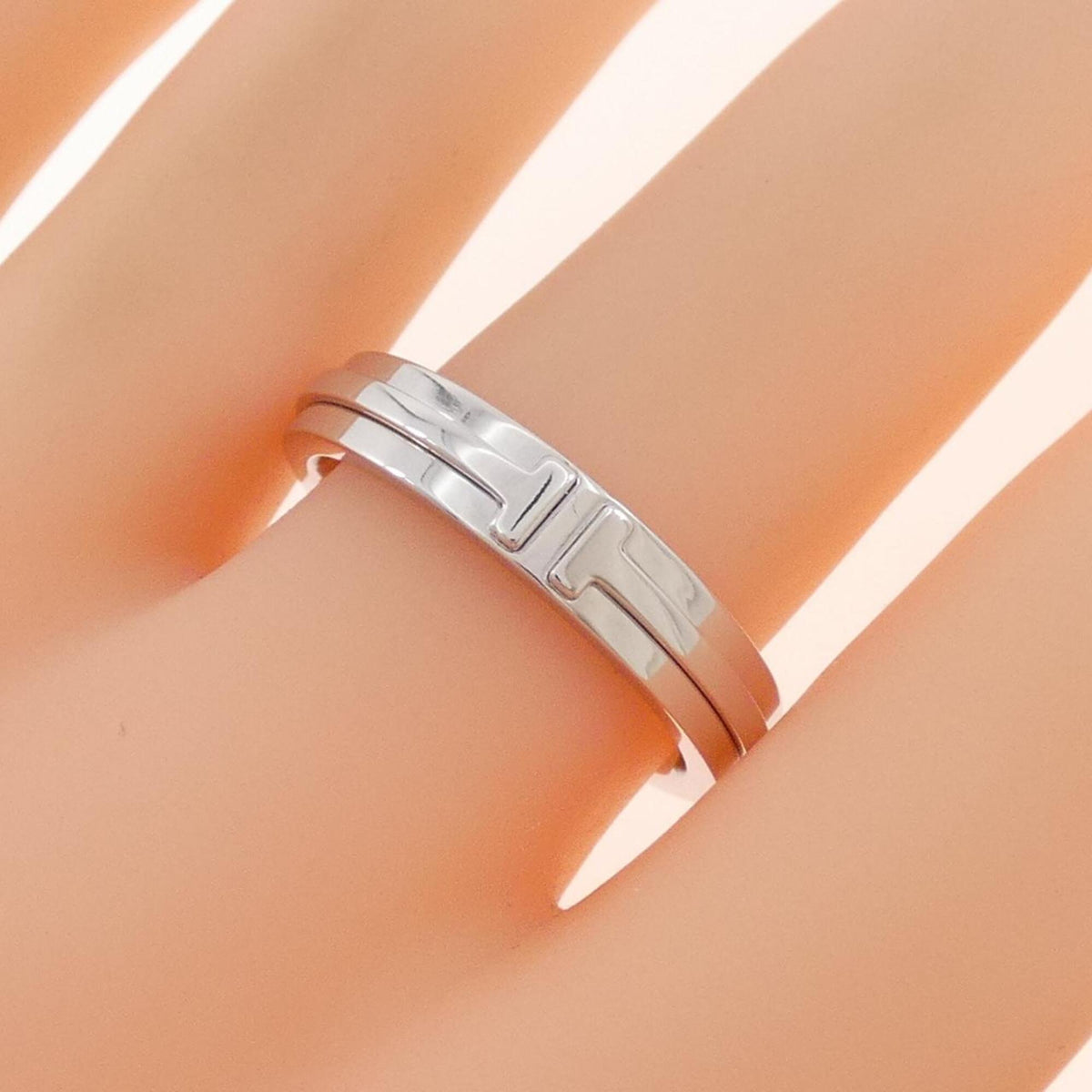 Tiffany White Gold (18K) Band Ring (Pre-Owned)