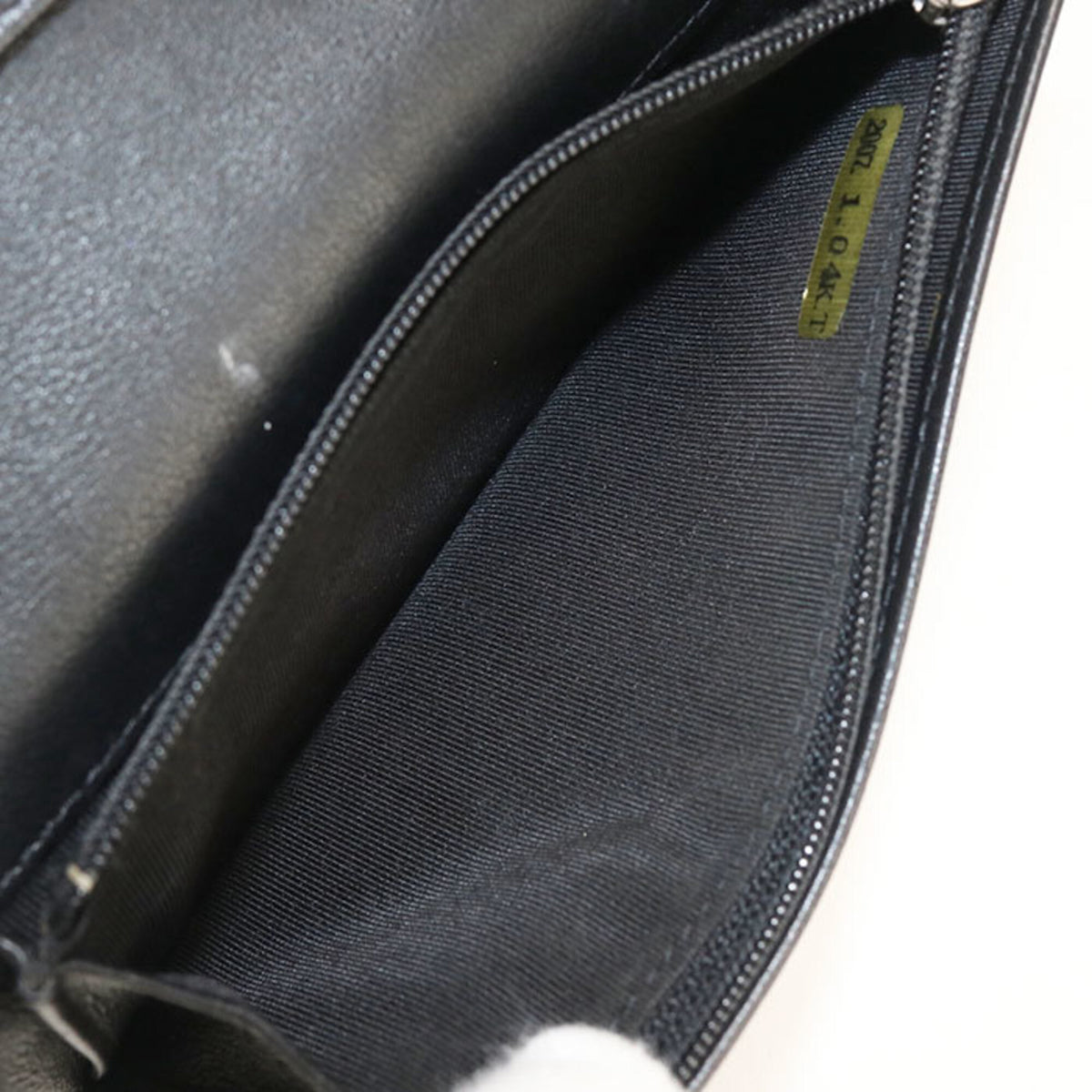Chanel Black Leather Long Wallet (Bi-Fold) (Pre-Owned)