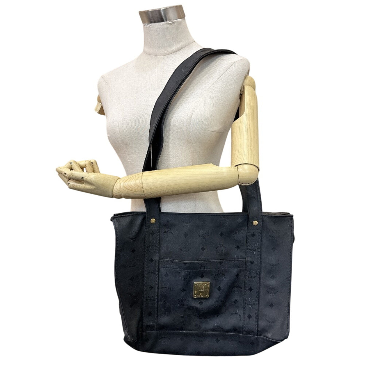 Mcm Gold Leather Tote Bag (Pre-Owned)
