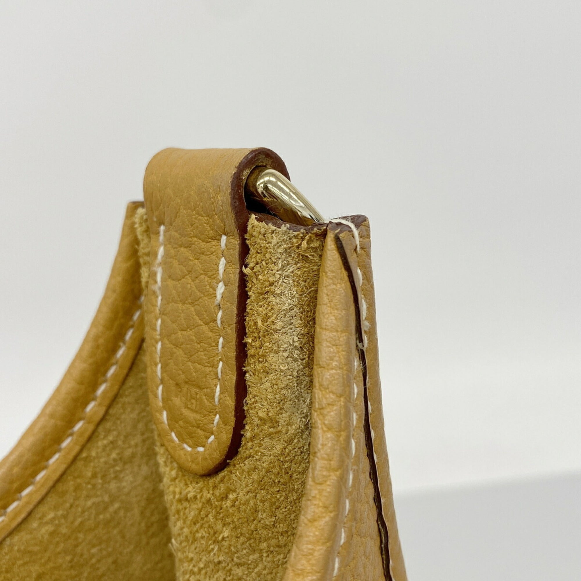 Hermes Natural Ardennes Leather Shoulder Bag (Pre-Owned)