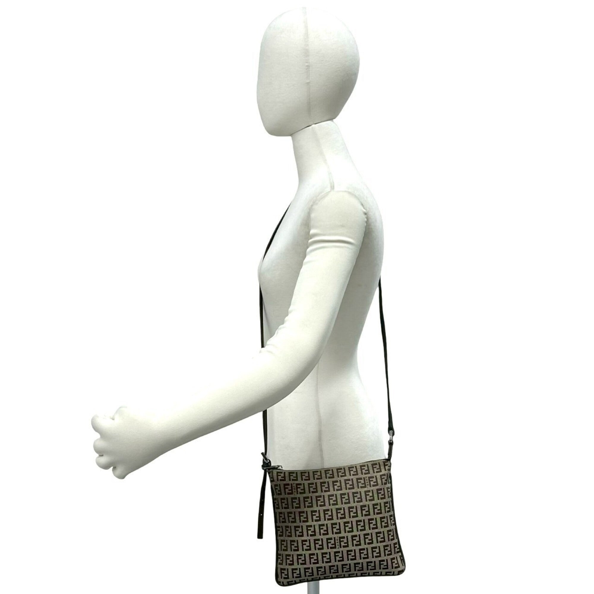 Fendi Brown Canvas Leather Pochette Shoulder Bag (Pre-Owned)