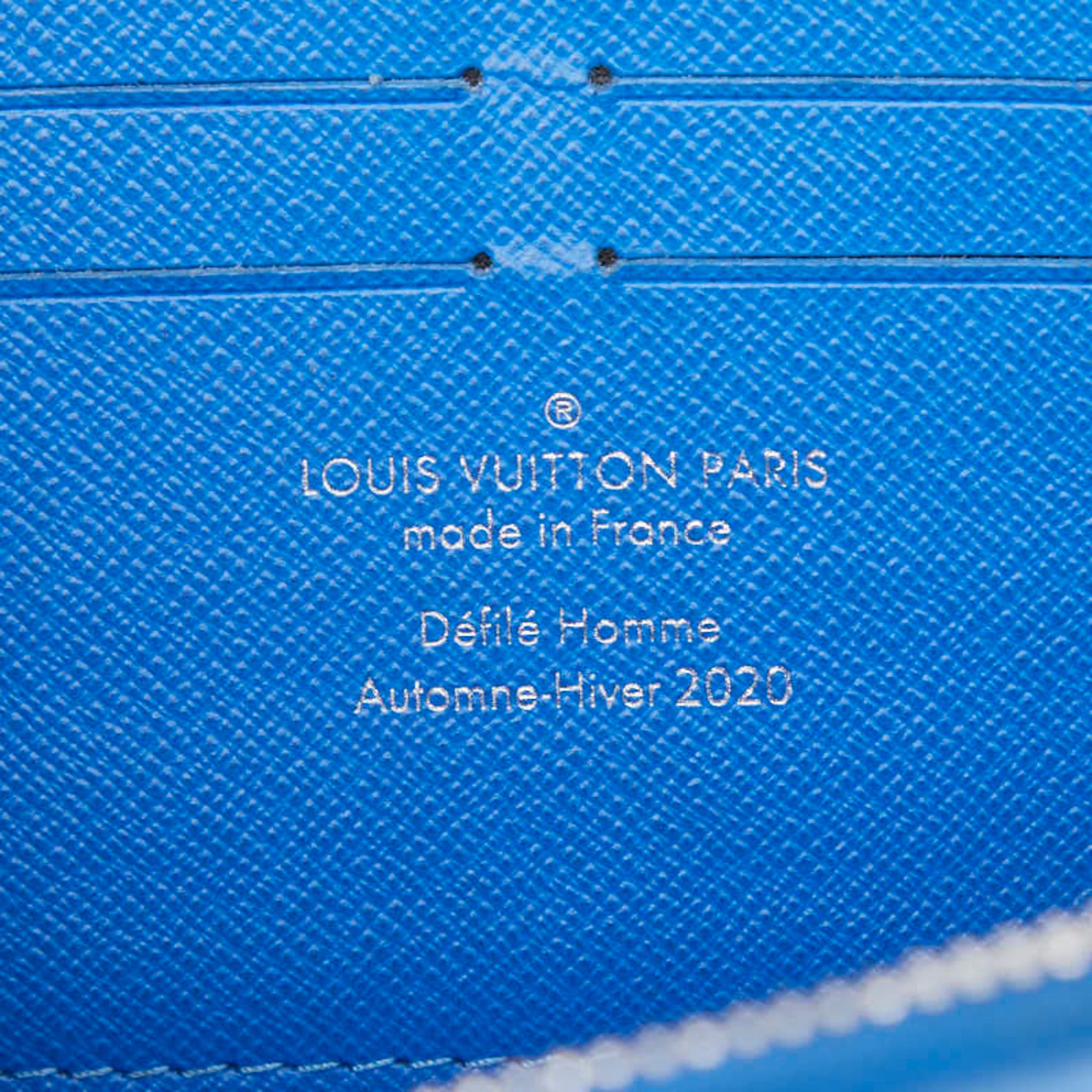 Louis Vuitton Blue Pvc Leather Shoulder Bag (Pre-Owned)