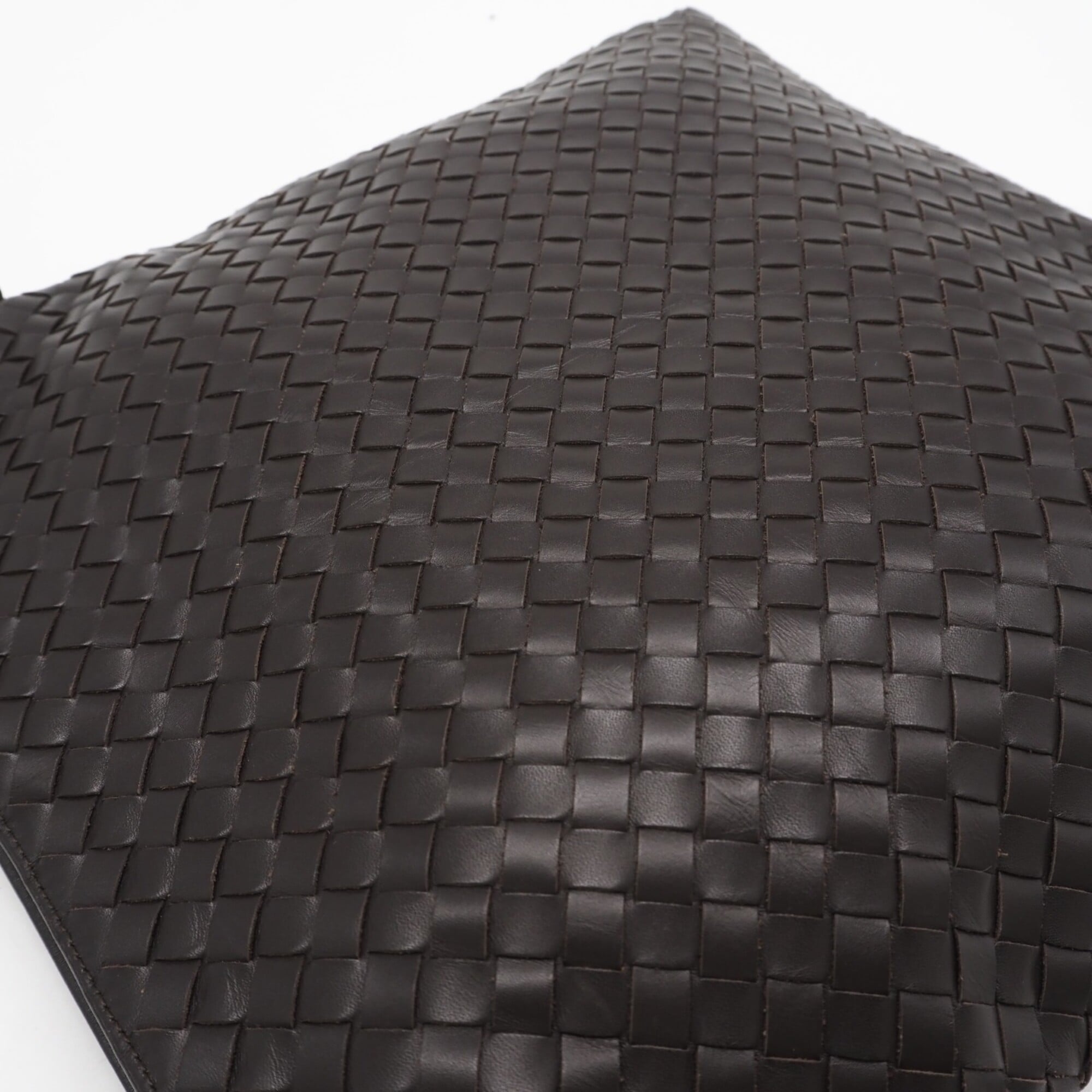Bottega Veneta Brown Intrecciato Shoulder Bag (Pre-Owned)