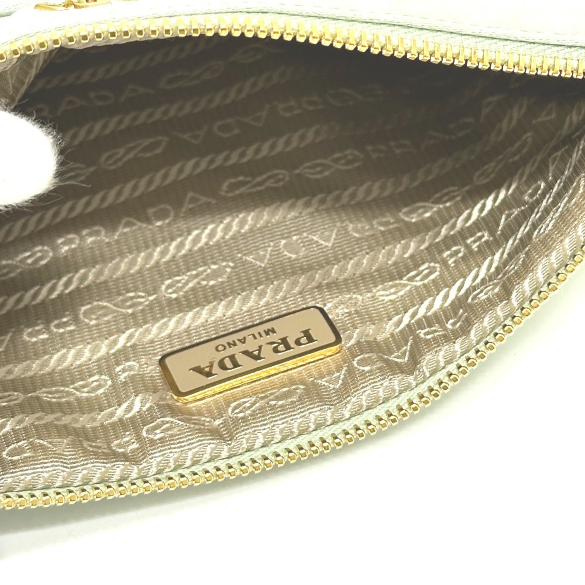 Prada Green Satin Clutch Bag (Pre-Owned)