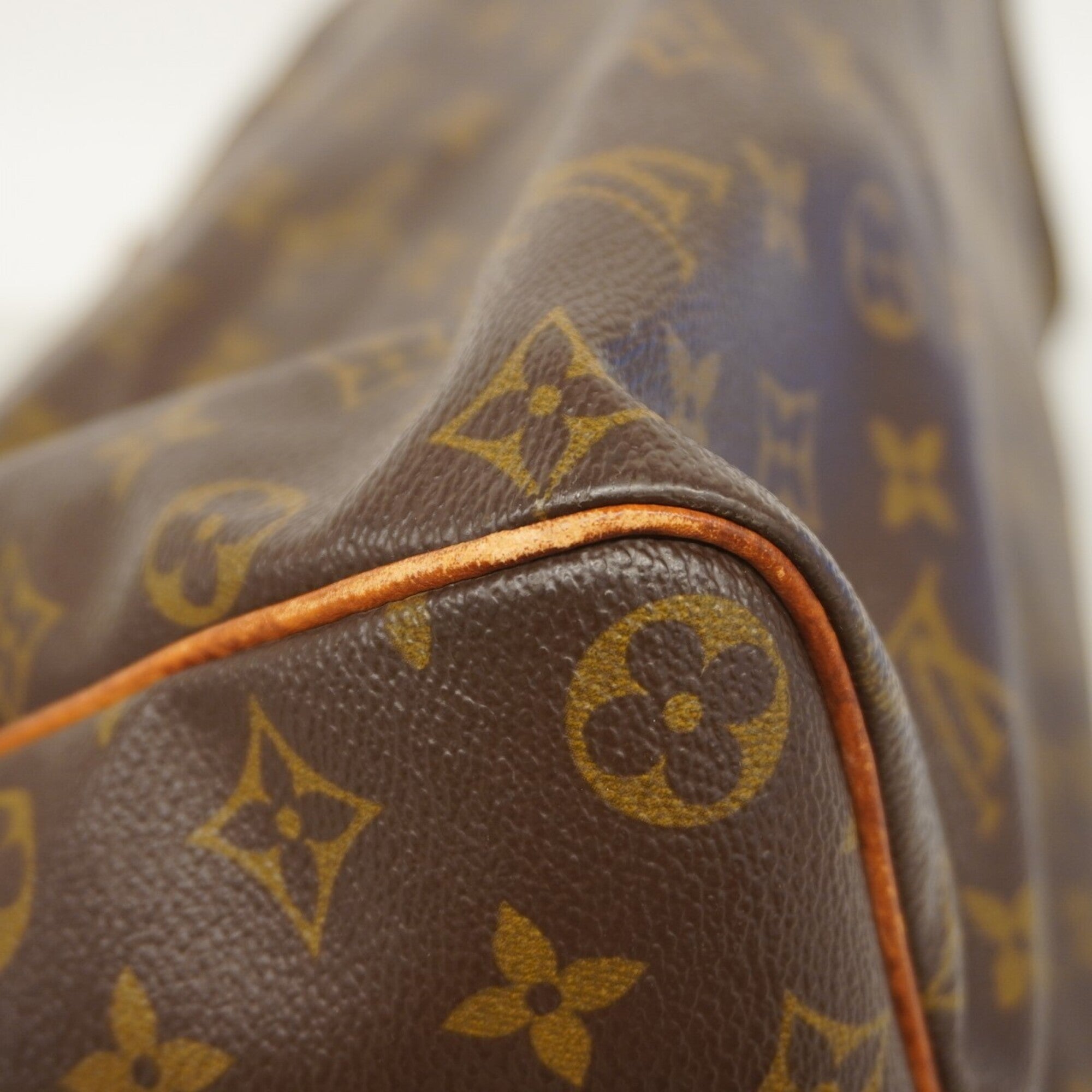 Louis Vuitton Brown Handbag (Pre-Owned)