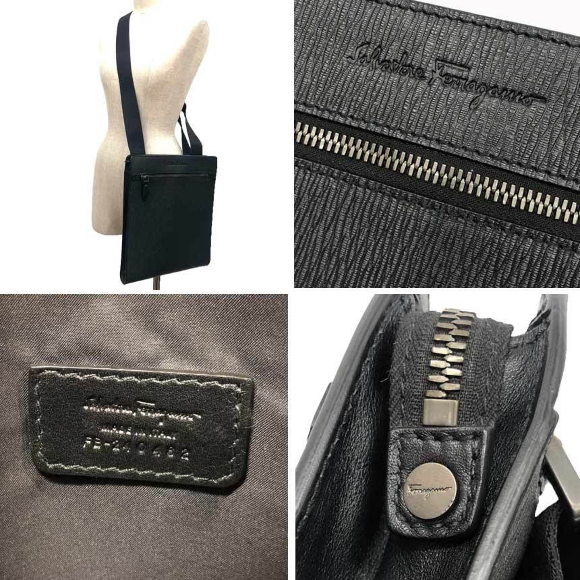 Salvatore Ferragamo Black Leather Shoulder Bag (Pre-Owned)