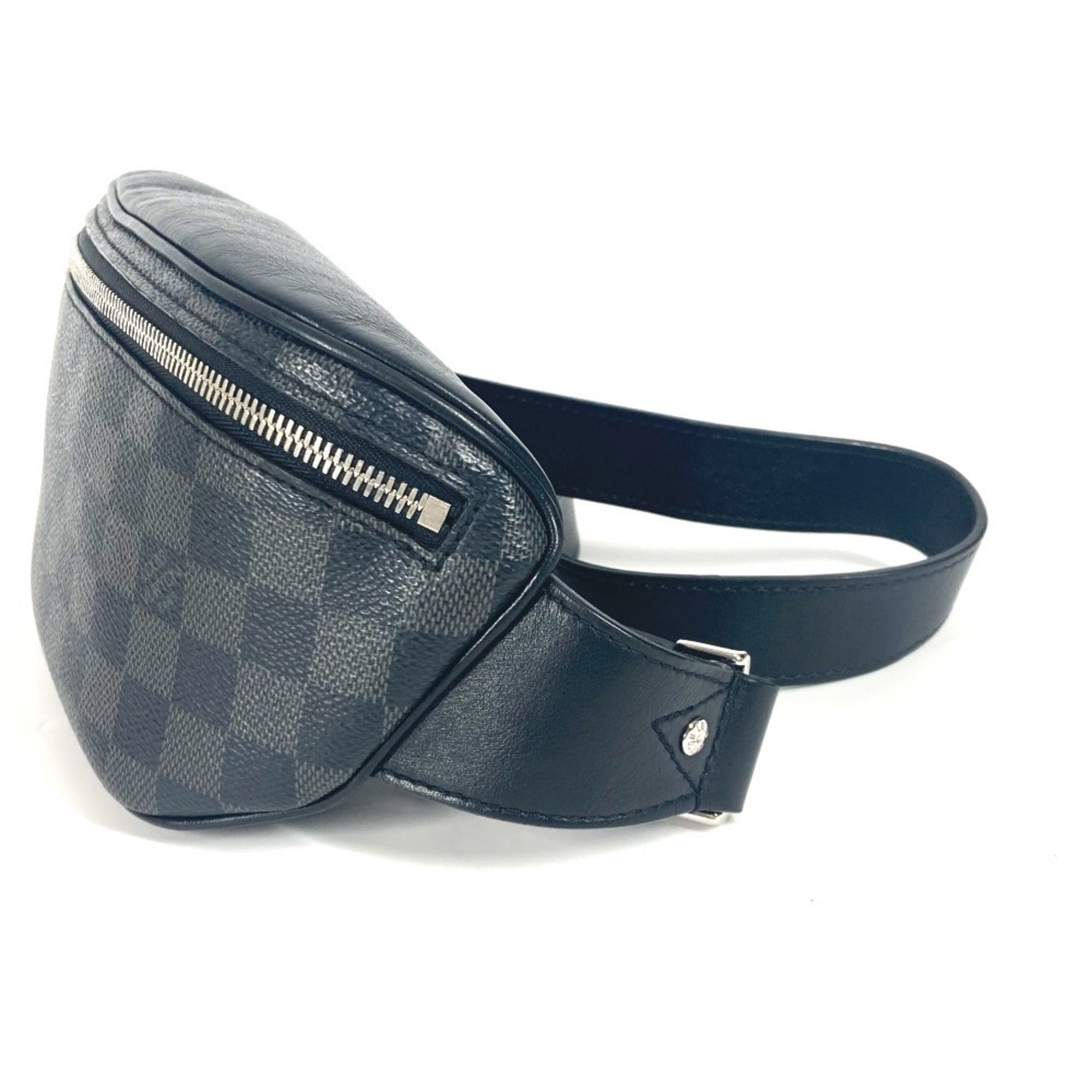 Louis Vuitton Damier Graphite Black Damier Graphite Shoulder Bag Sling Bag (Pre-Owned)