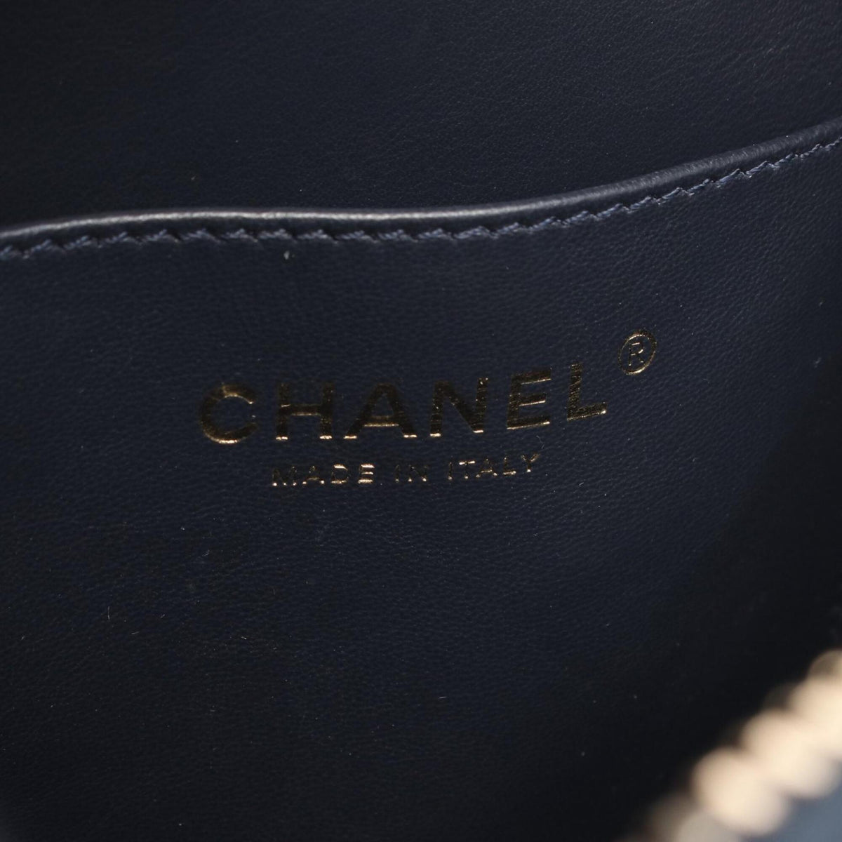 Chanel Navy Red Color White Fabric Leather Shoulder Bag (Pre-Owned)