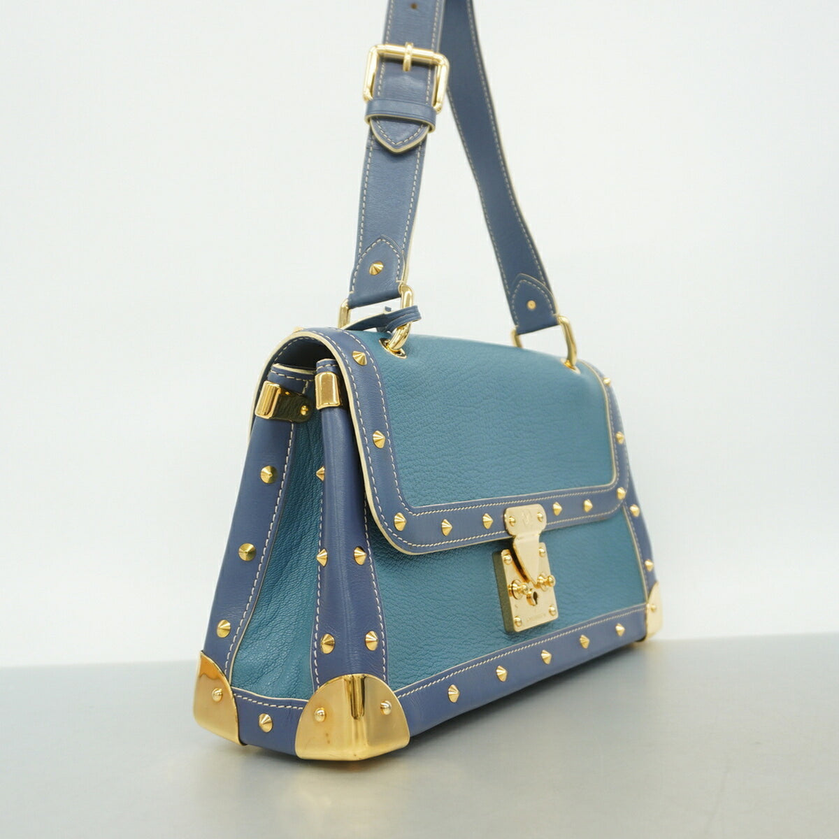 Louis Vuitton Blue Shoulder Bag (Pre-Owned)