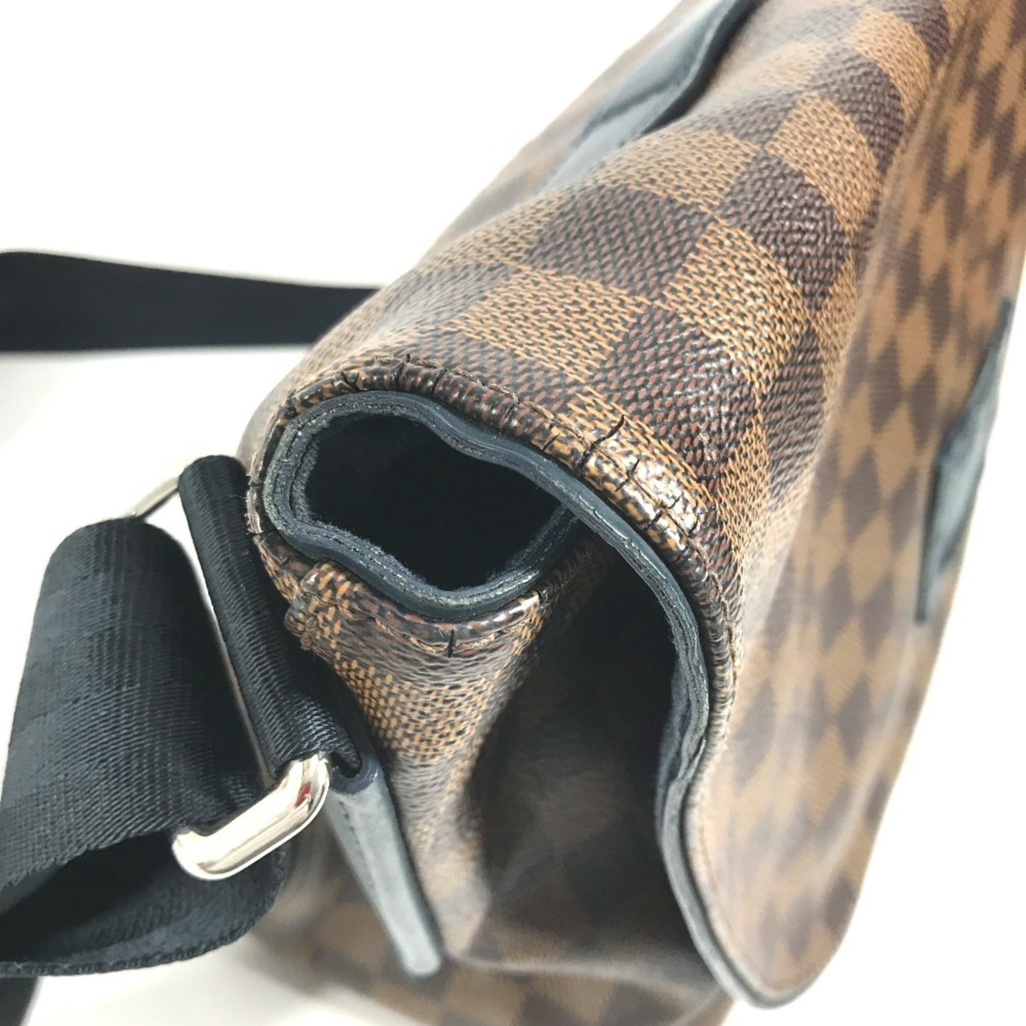 Louis Vuitton Brown Navy Damier Canvas Messenger Bag Shoulder Bag (Pre-Owned)