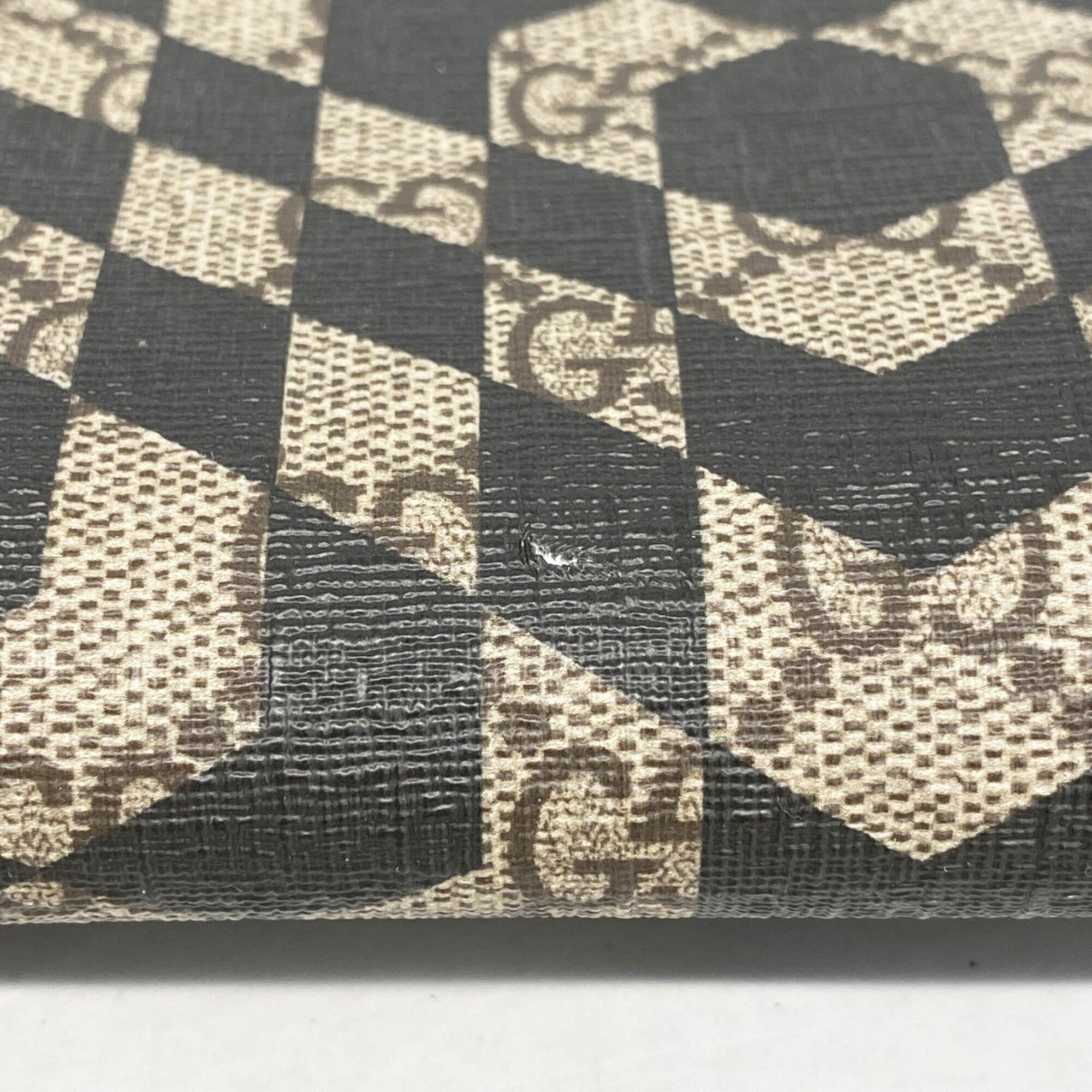 Gucci Beige Black Pvc Clutch Bag (Pre-Owned)