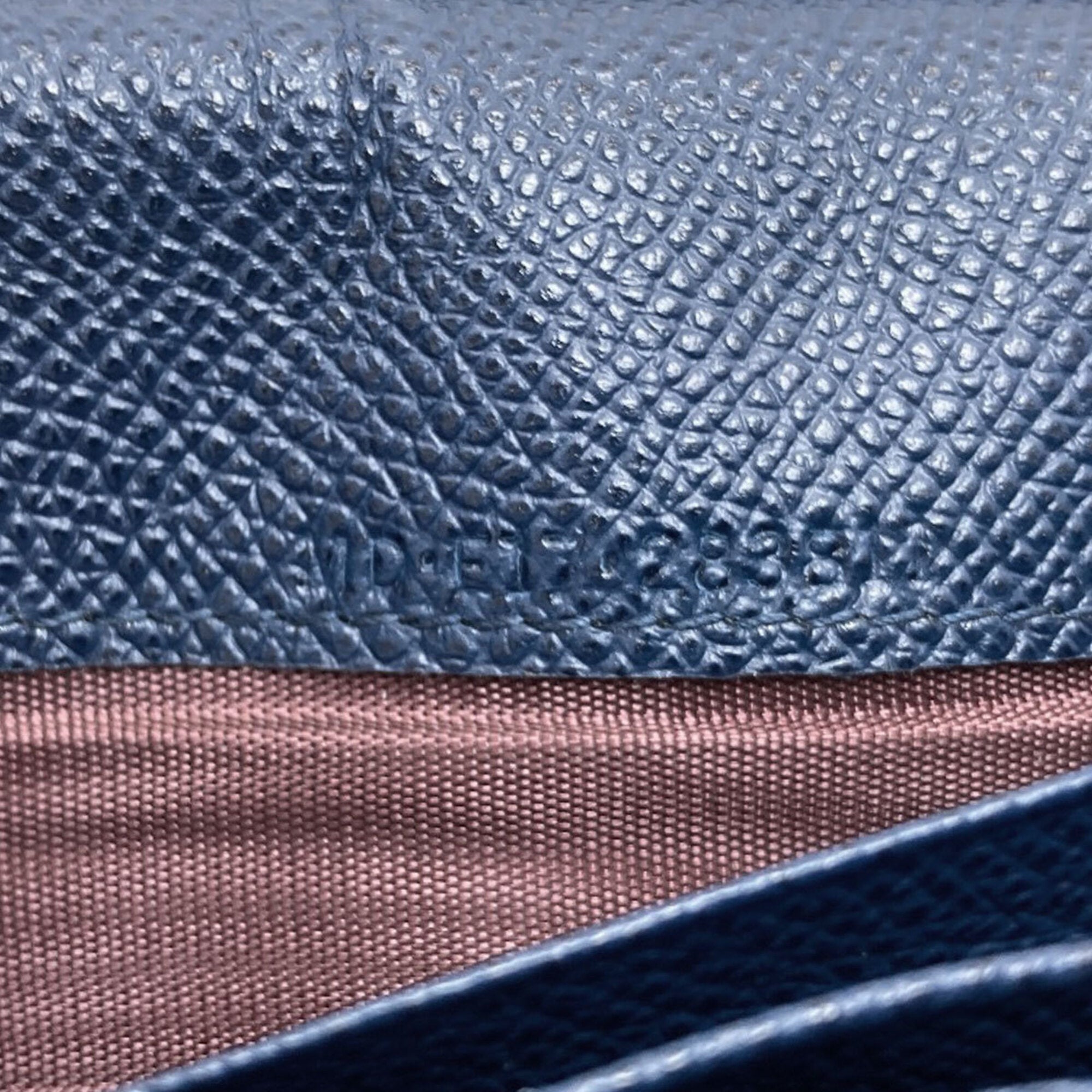 Bvlgari Bvlgari Bvlgari Navy Leather Long Wallet (Bi-Fold) (Pre-Owned)