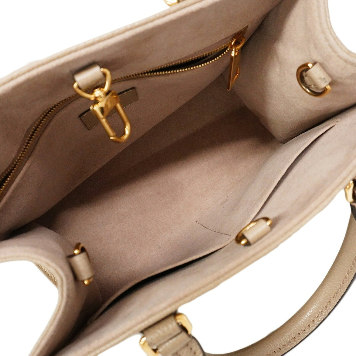 Louis Vuitton Cream Tourterelle Handbag (Pre-Owned)