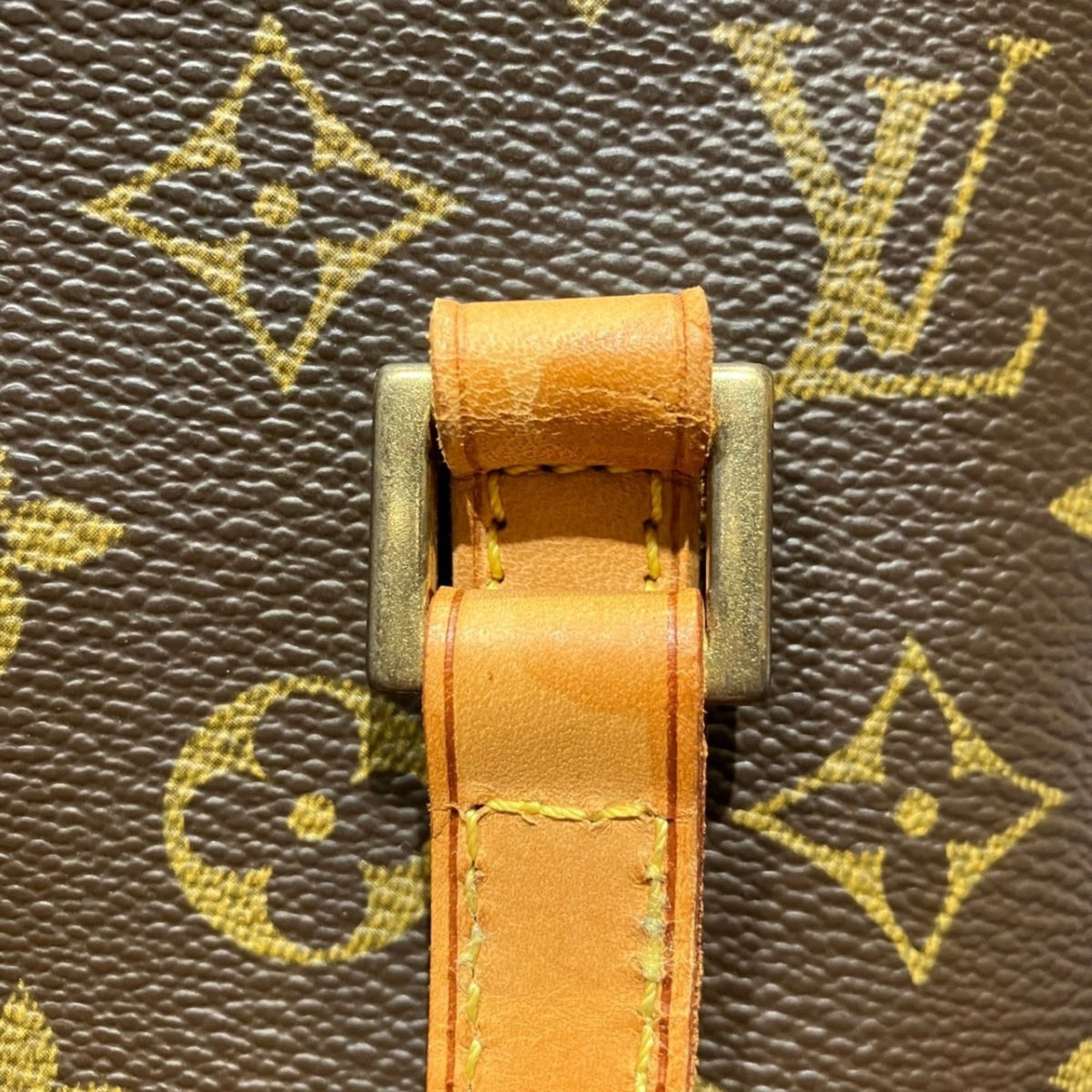 Louis Vuitton Brown Monogram Monogram Handbag (Pre-Owned)