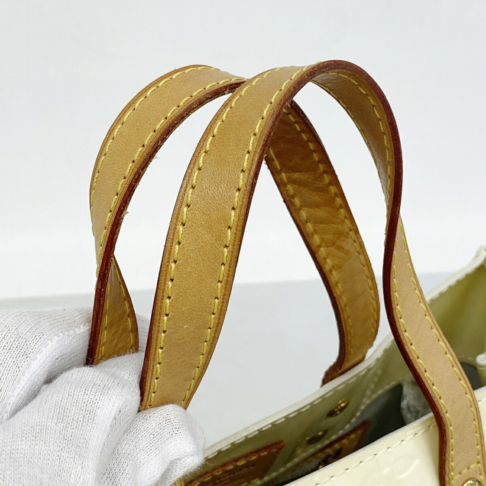 Louis Vuitton Pearl Handbag (Pre-Owned)