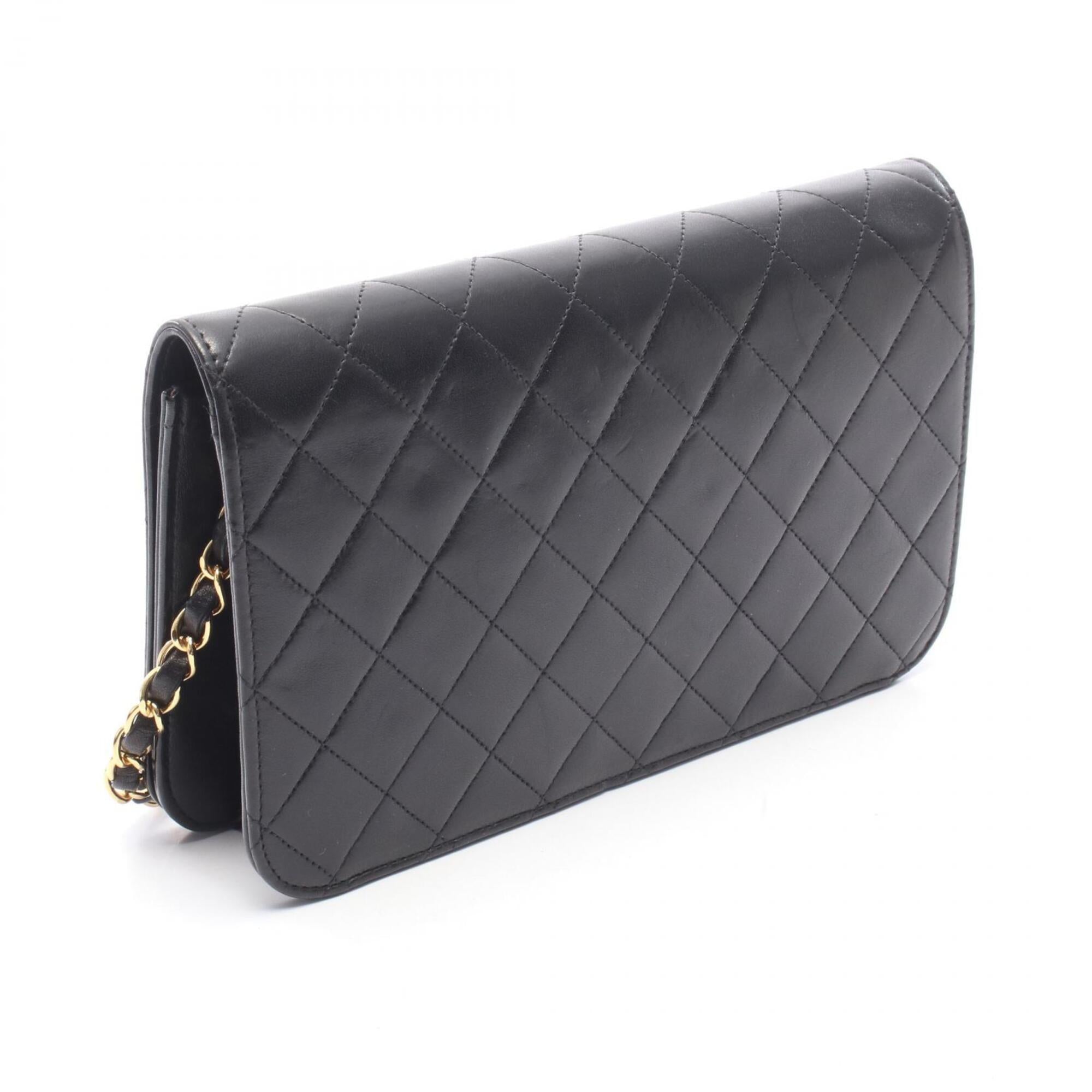 Chanel Black Leather Handbag Shoulder Bag (Pre-Owned)