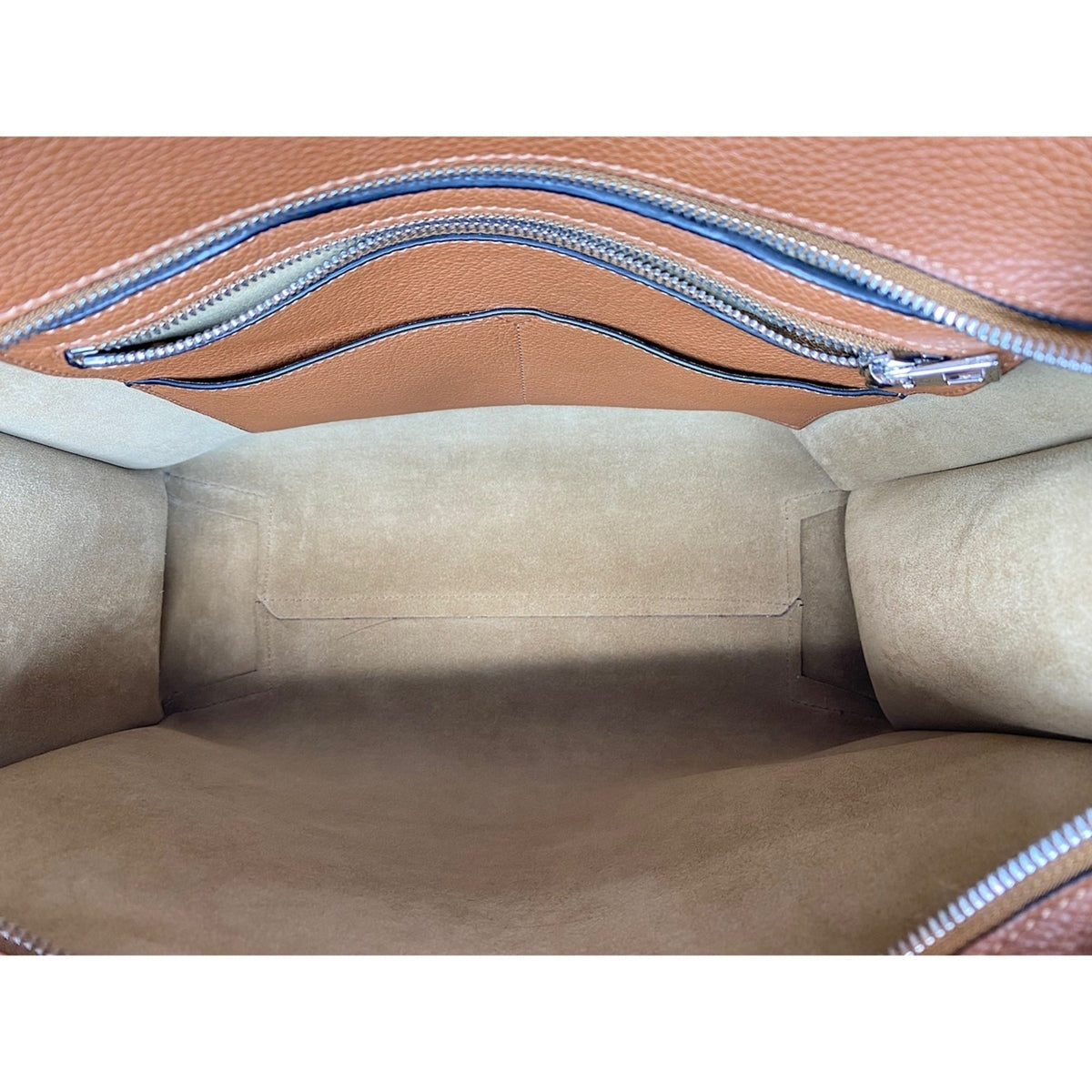 Loewe Brown Shoulder Bag (Pre-Owned)