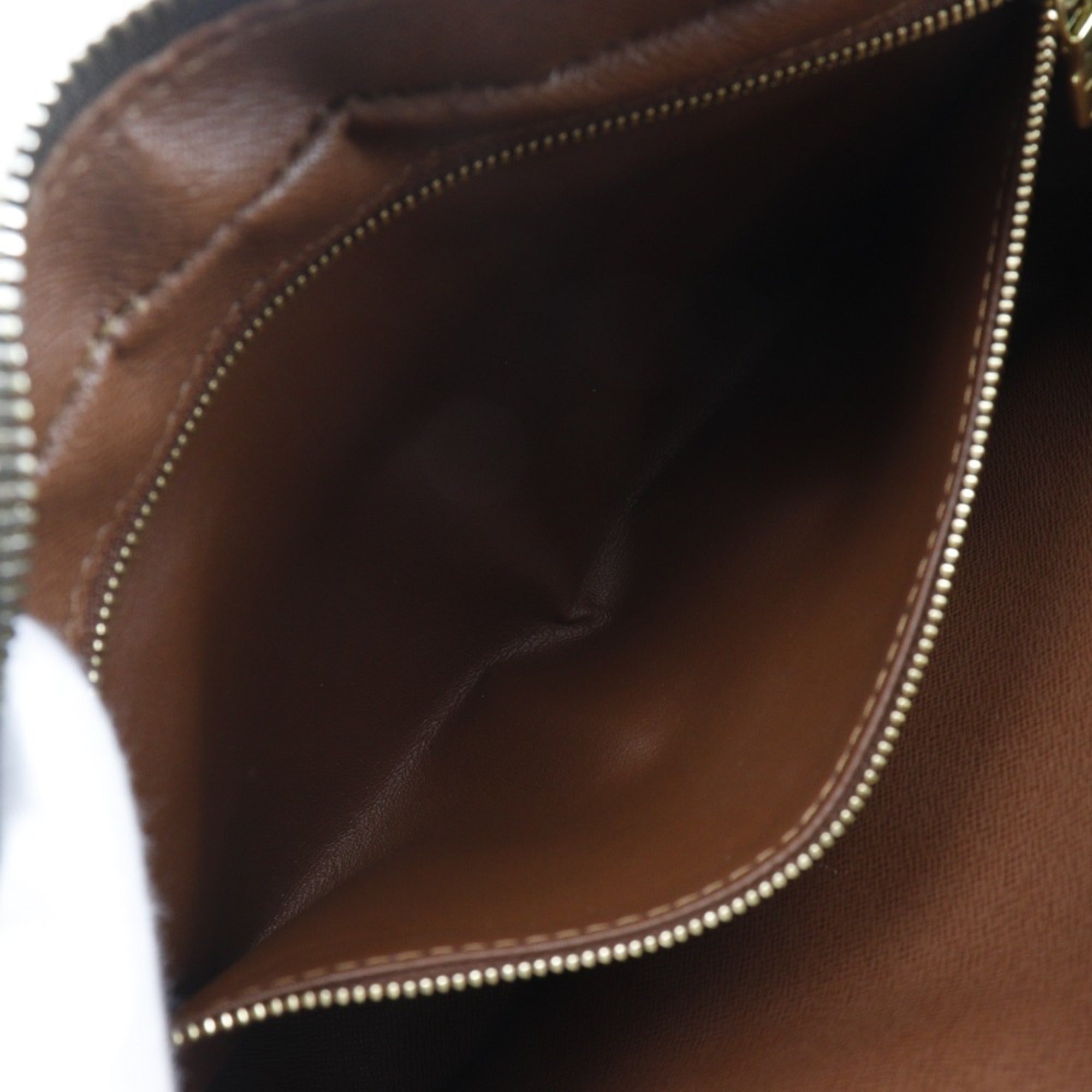 Louis Vuitton Monogram Brown Monogram Shoulder Bag (Pre-Owned)
