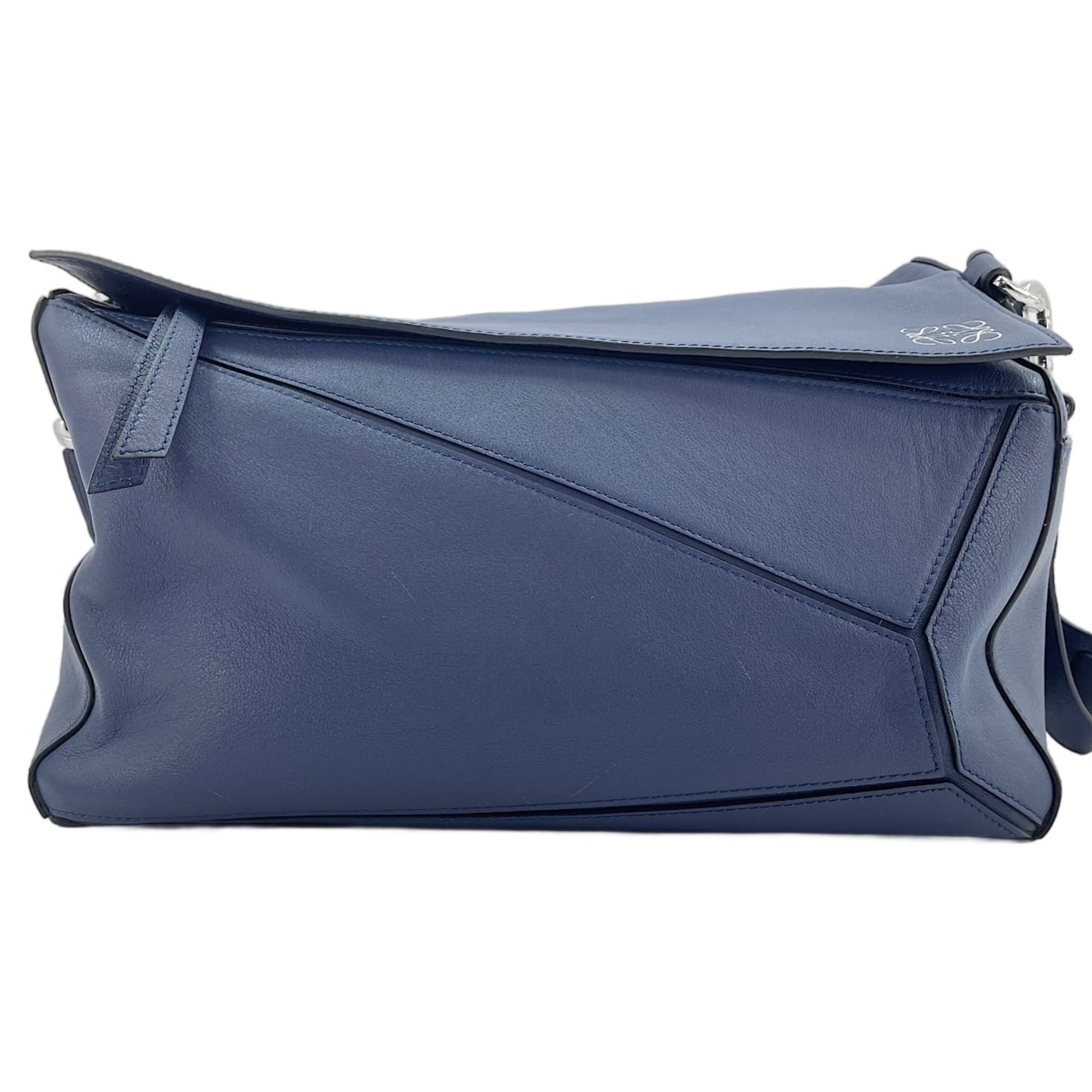 Loewe Blue Shoulder Bag (Pre-Owned)