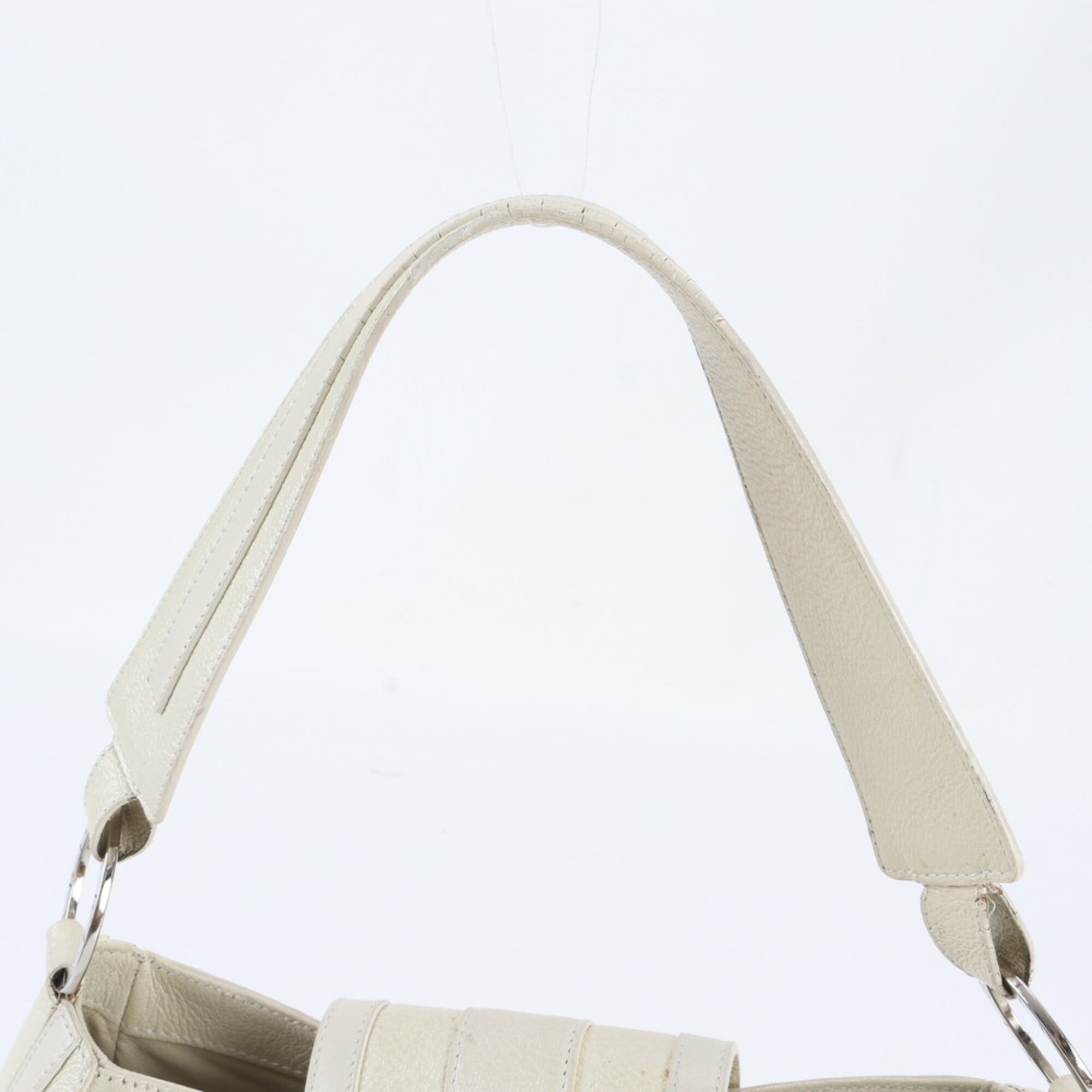 Bvlgari Ivory Leather Handbag Shoulder Bag (Pre-Owned)
