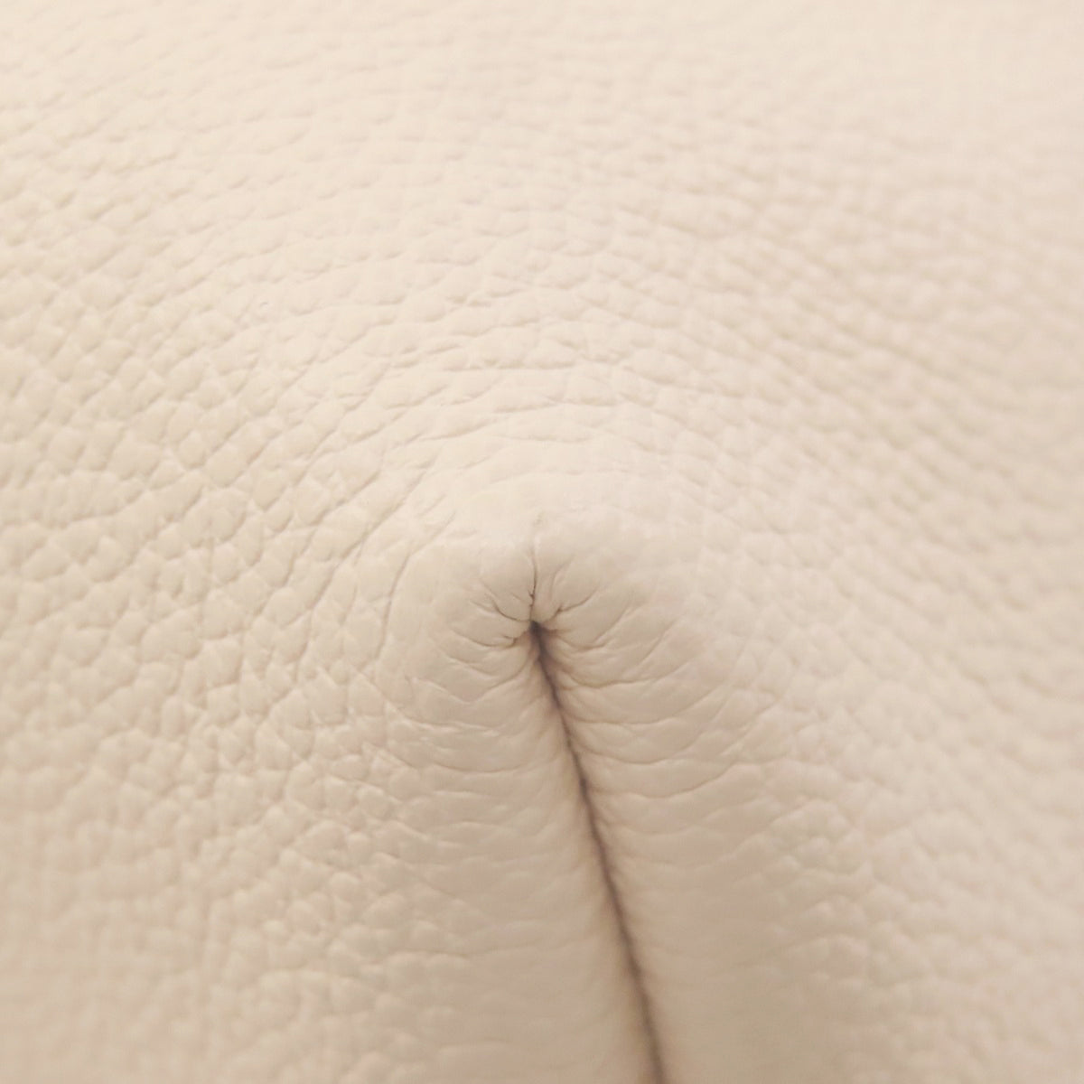 Louis Vuitton Cream Monogram Empreinte Handbag Pouch (Pre-Owned)