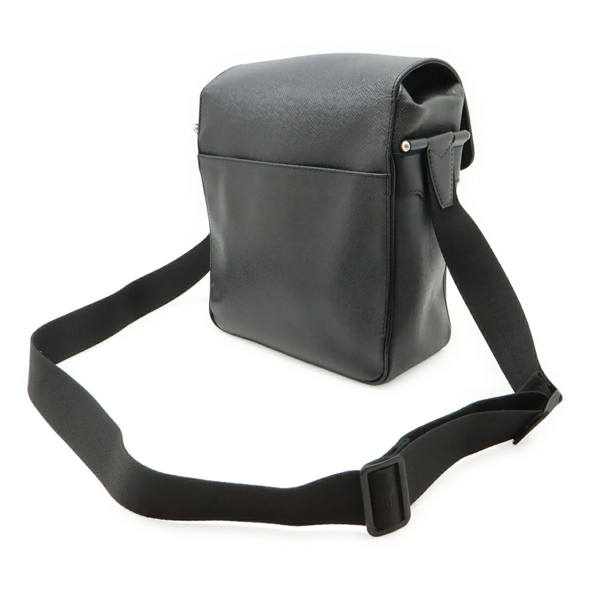 Louis Vuitton Ardoise Black Taiga Leather Leather Shoulder Bag (Pre-Owned)