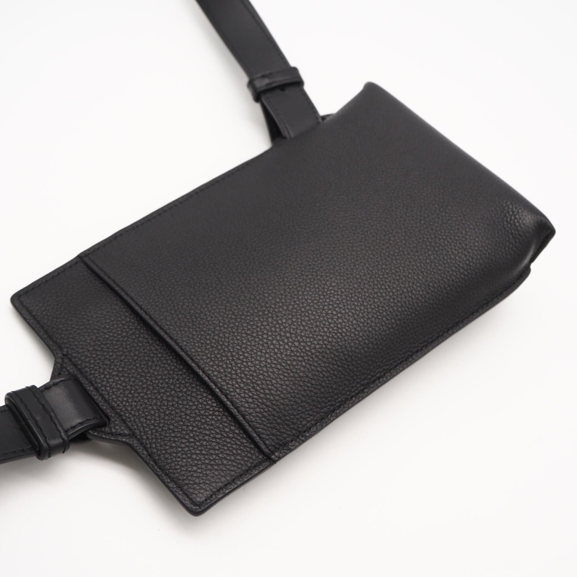 Loewe Black Leather Sling Bag (Pre-Owned)