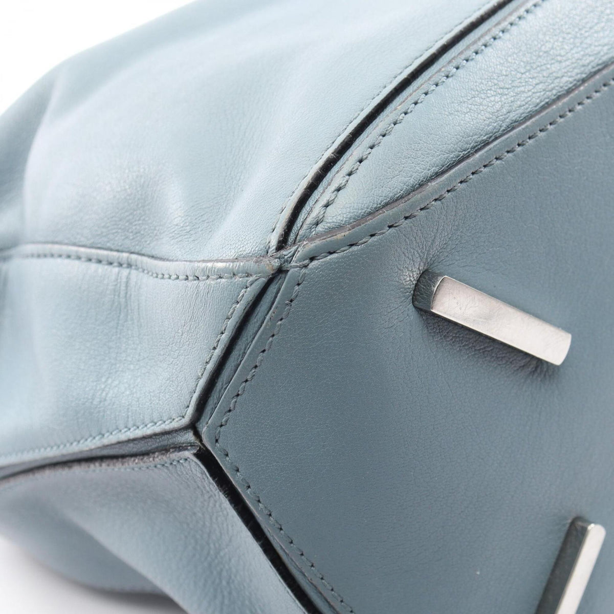 Loewe Blue Leather Handbag (Pre-Owned)