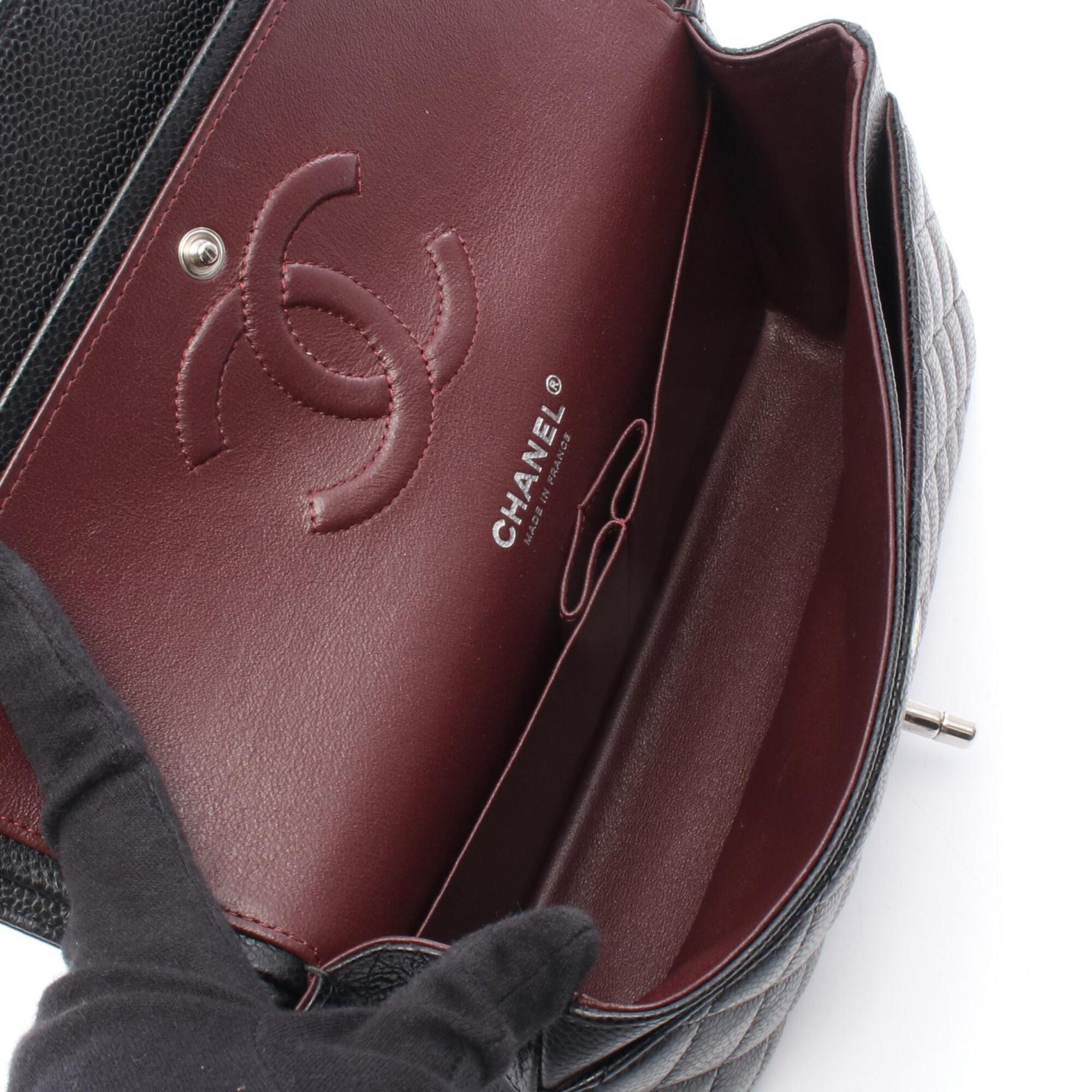 Chanel Black Grained Calfskin Handbag Shoulder Bag (Pre-Owned)