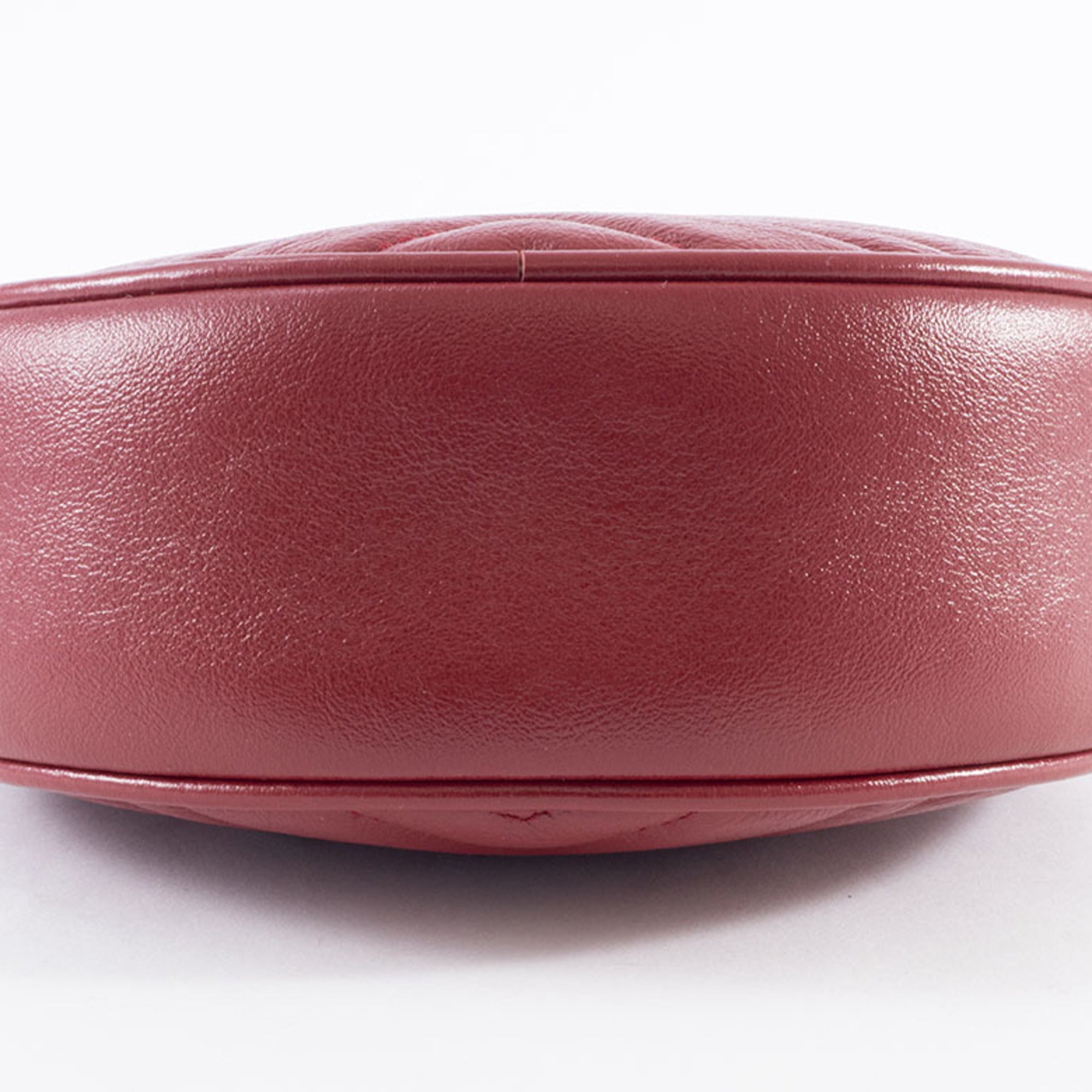 Gucci Red Color Leather Shoulder Bag (Pre-Owned)