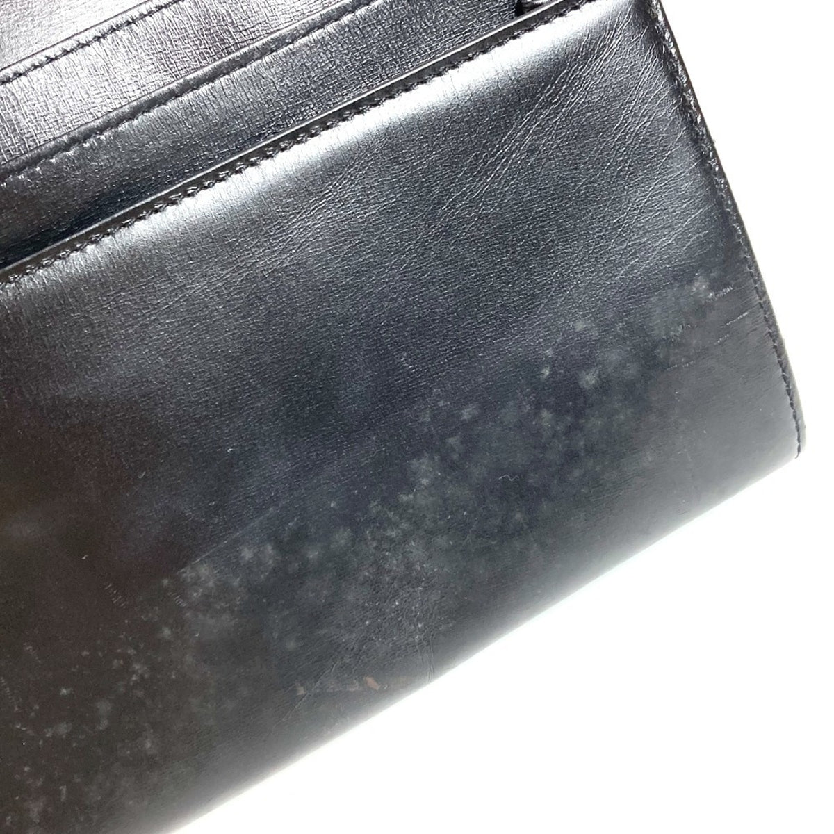 Louis Vuitton Black Leather Clutch Bag (Pre-Owned)