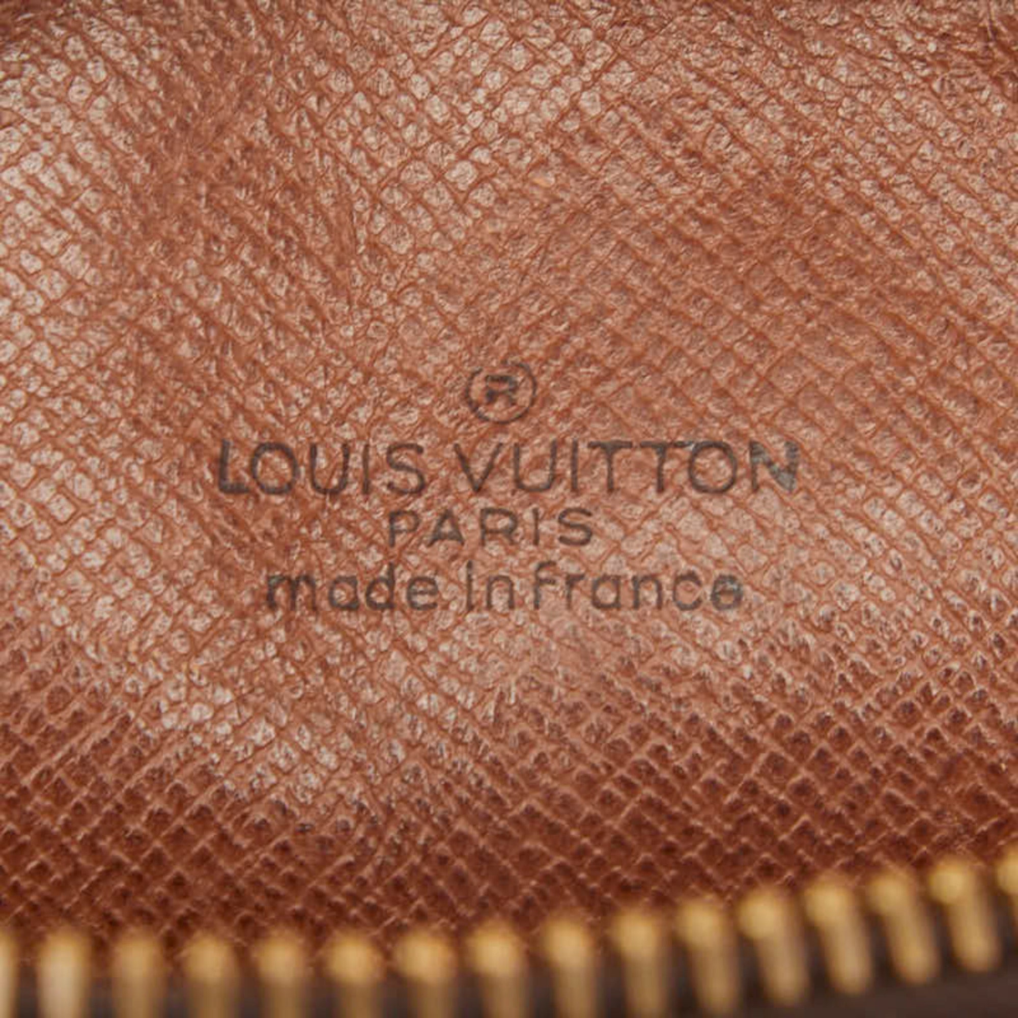 Louis Vuitton Brown Pvc Leather Shoulder Bag (Pre-Owned)