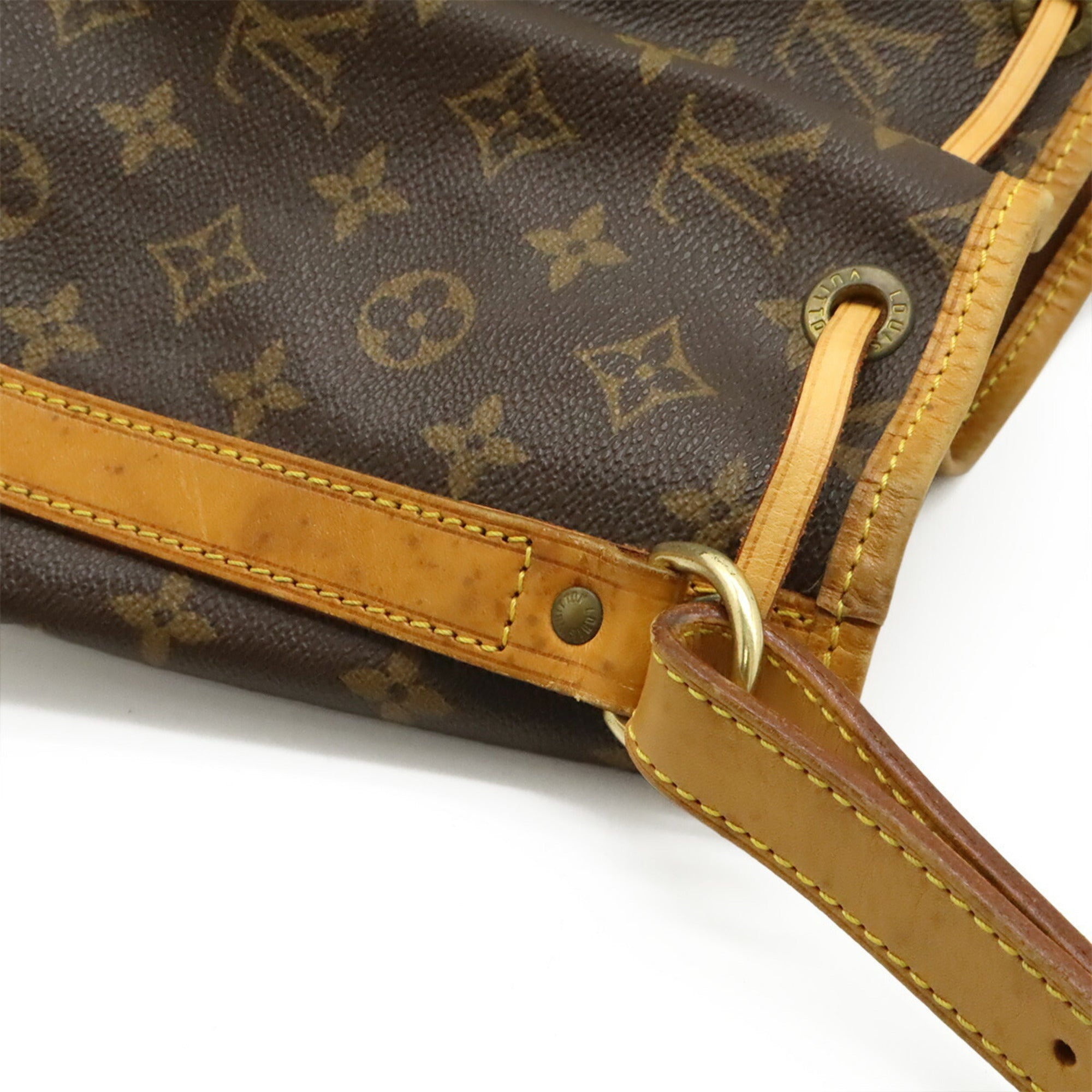 Louis Vuitton Monogram Brown Monogram Shoulder Bag (Pre-Owned)