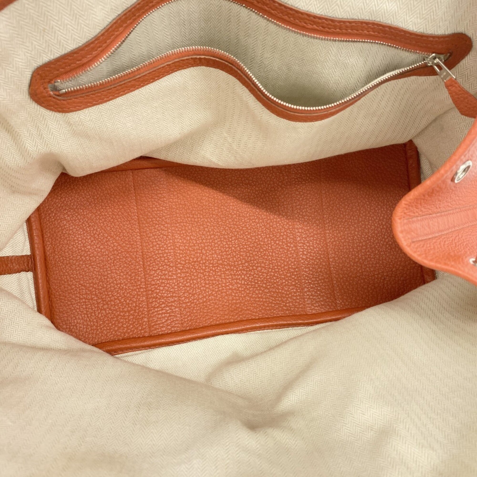 Hermes Sanguine Negonda Leather Tote Bag (Pre-Owned)