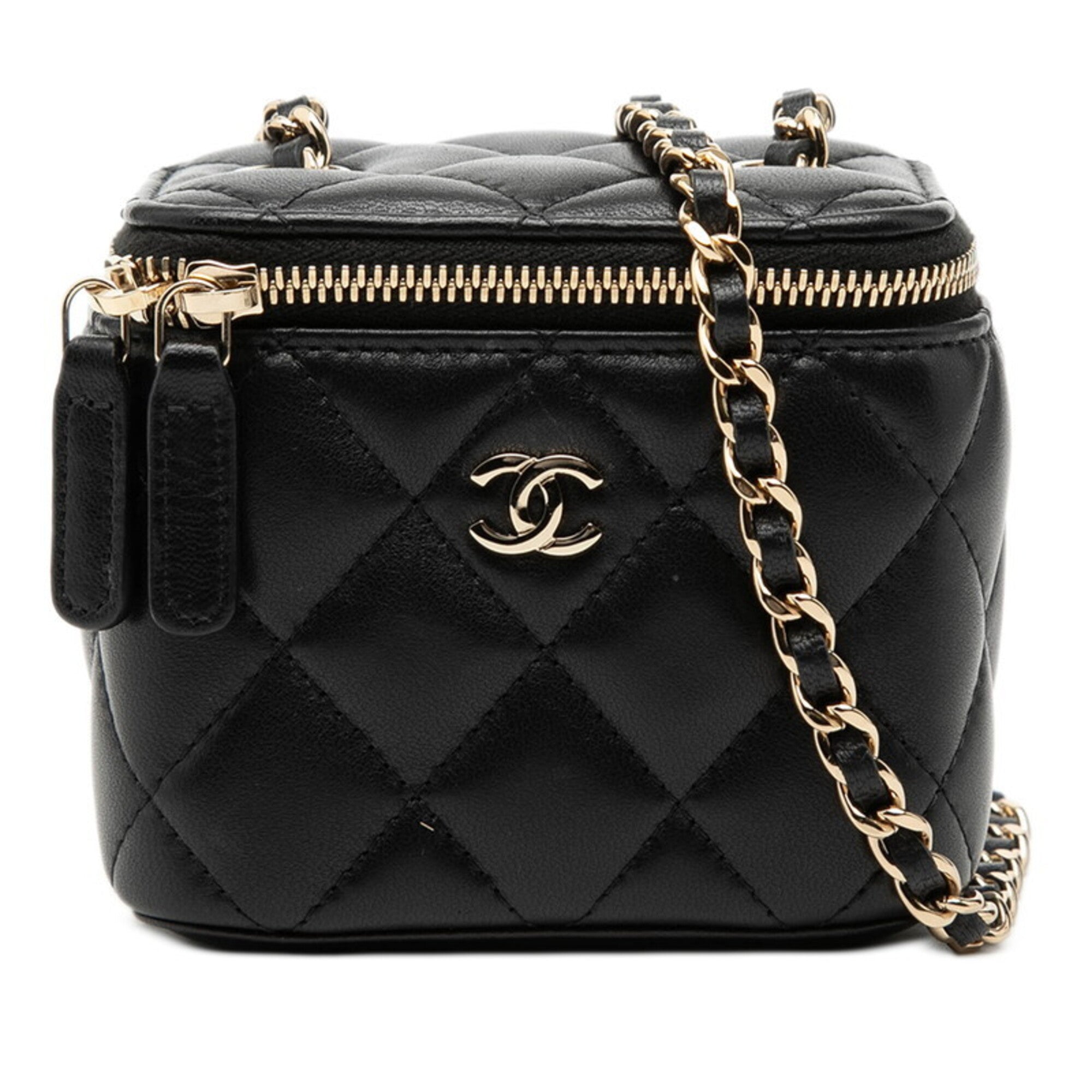 Chanel Matelasse Black Leather Shoulder Bag (Pre-Owned)