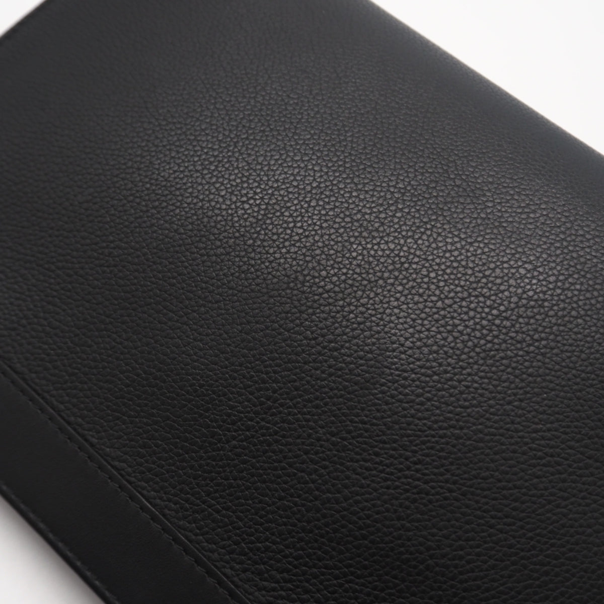 Louis Vuitton Black Noir Leather Shoulder Bag (Pre-Owned)