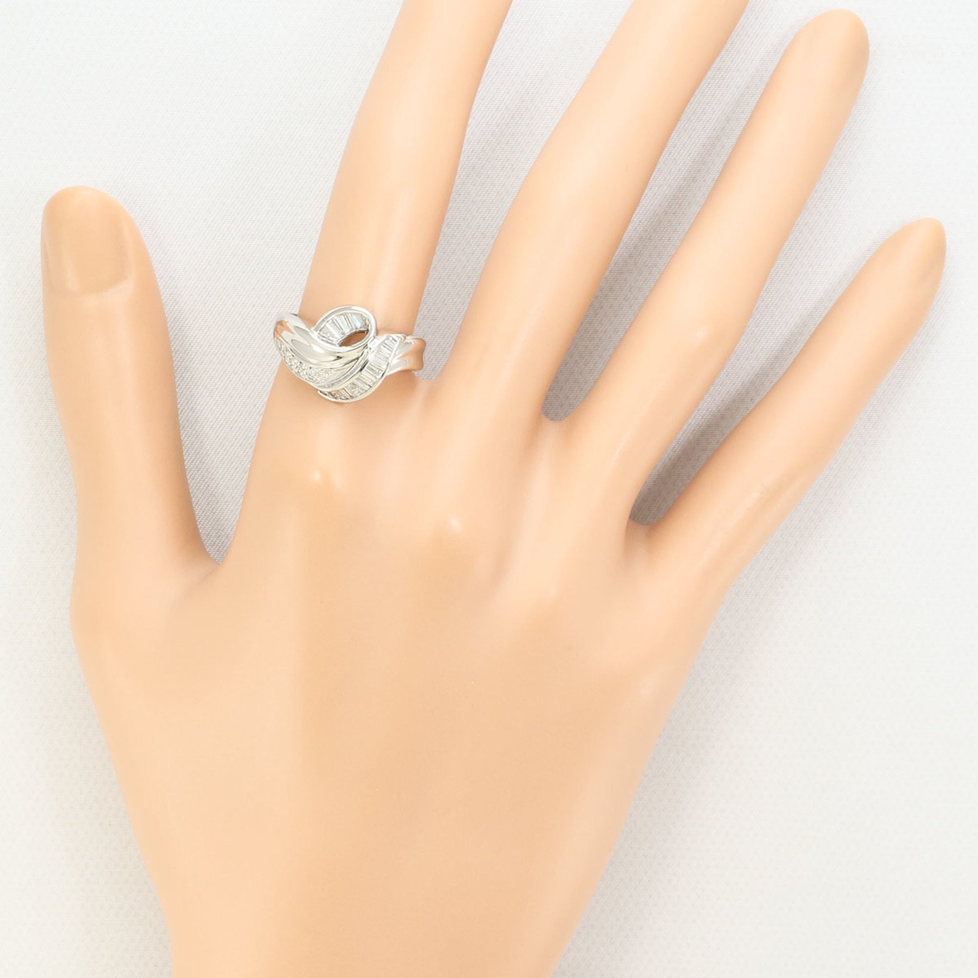 Unbranded Platinum Platinum 850 Band Ring (Pre-Owned)