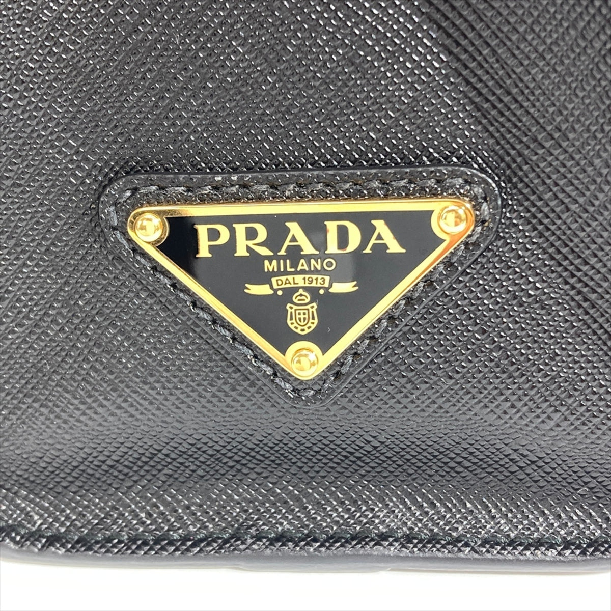 Prada Saffiano Black Saffiano Shoulder Bag (Pre-Owned)