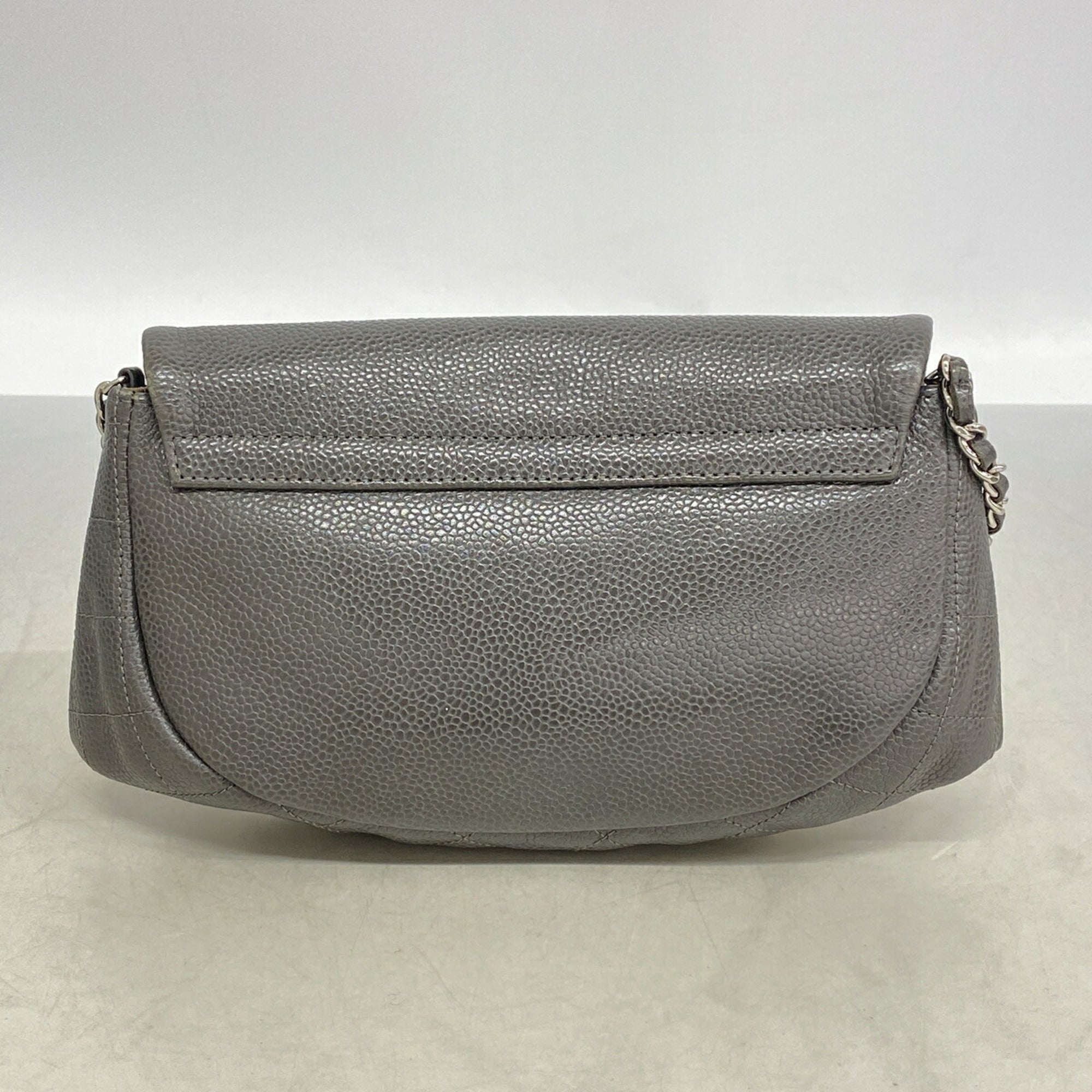 Chanel Gray Grained Calfskin Shoulder Bag (Pre-Owned)