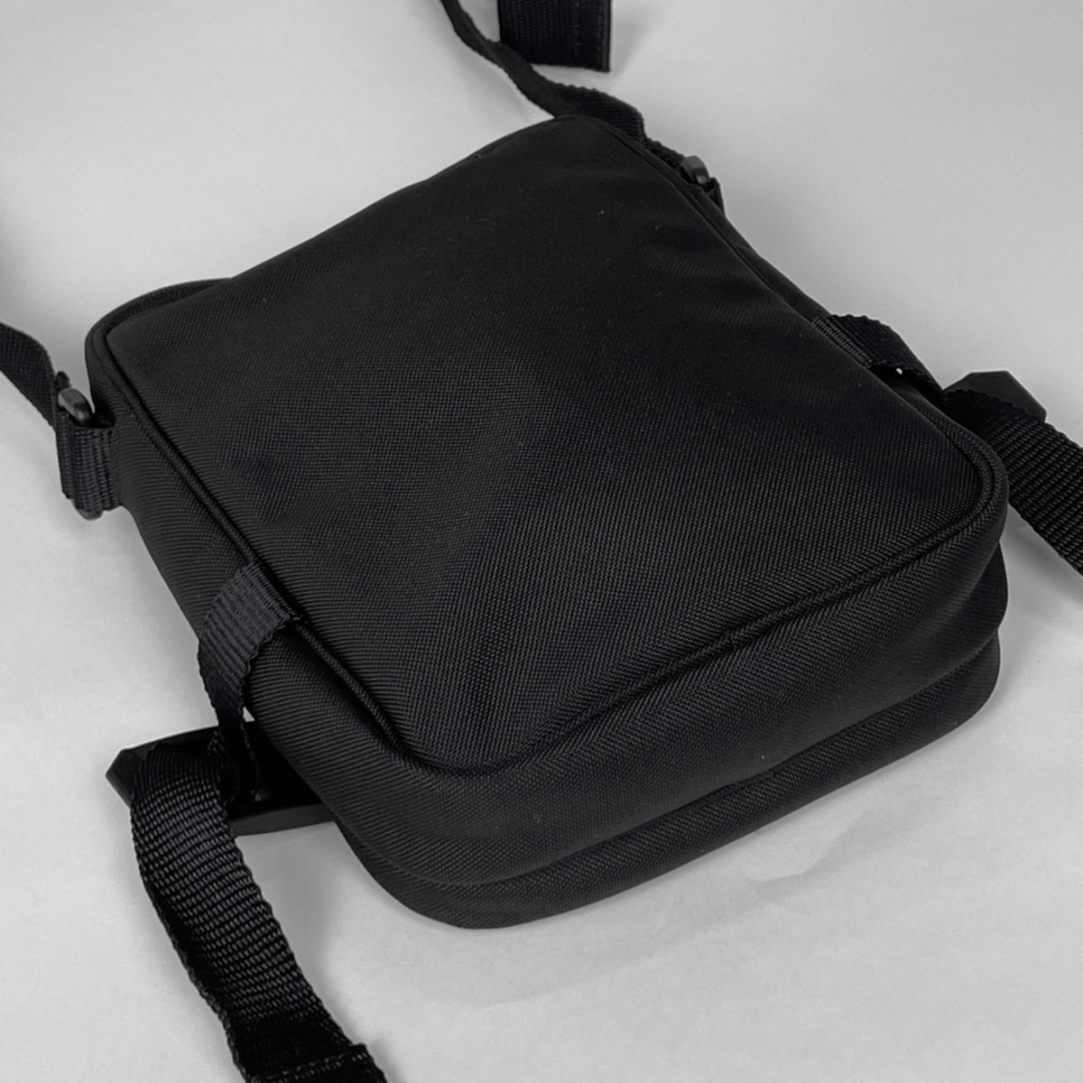 Balenciaga Black Nylon Shoulder Bag (Pre-Owned)