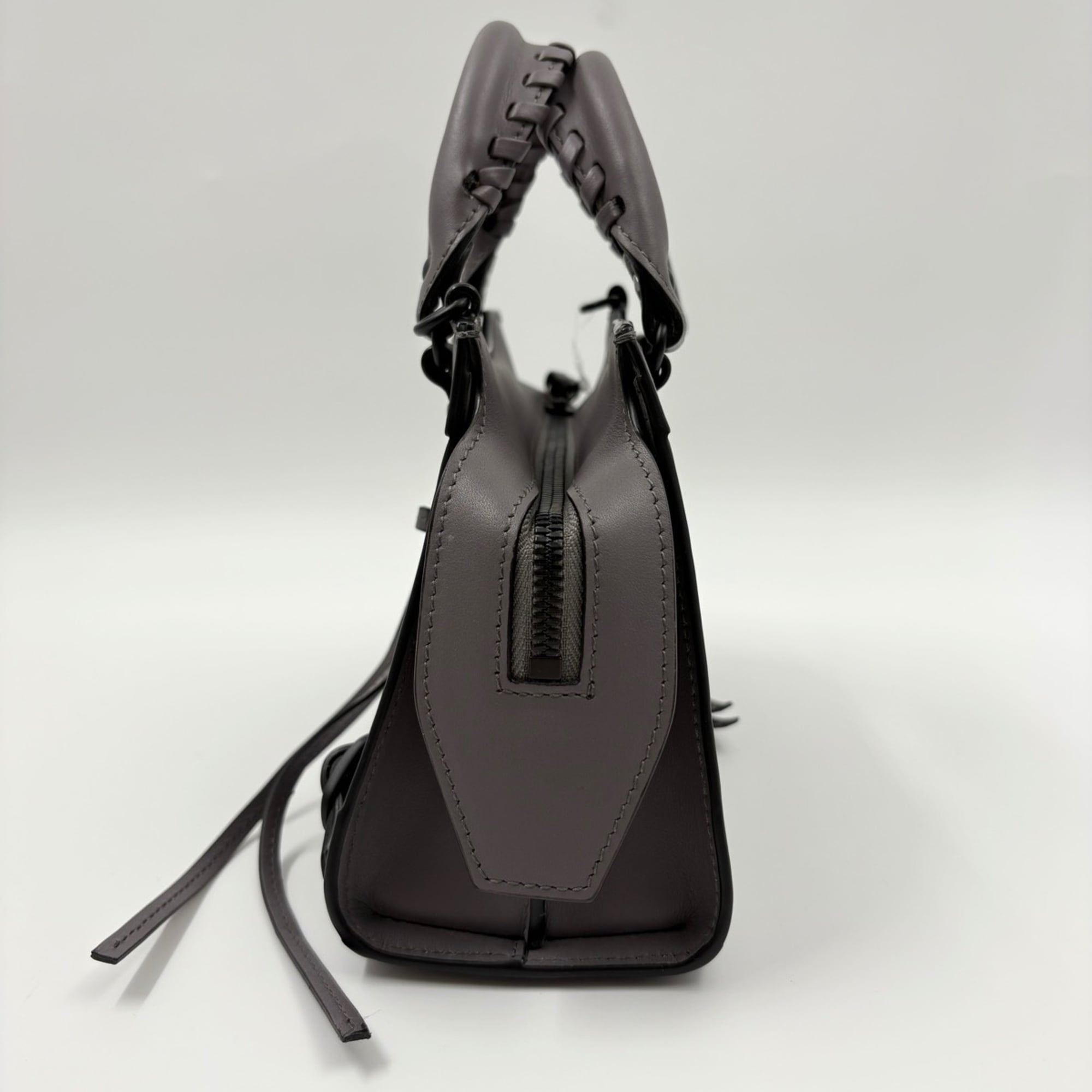 Balenciaga Gray Handbag Shoulder Bag (Pre-Owned)